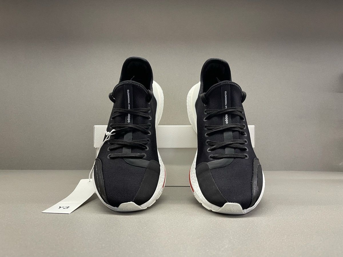 Y-3 Adidas Y-3 Ultra Boost 21 Black Size US 8.5 / EU 41-42 - 5 Thumbnail