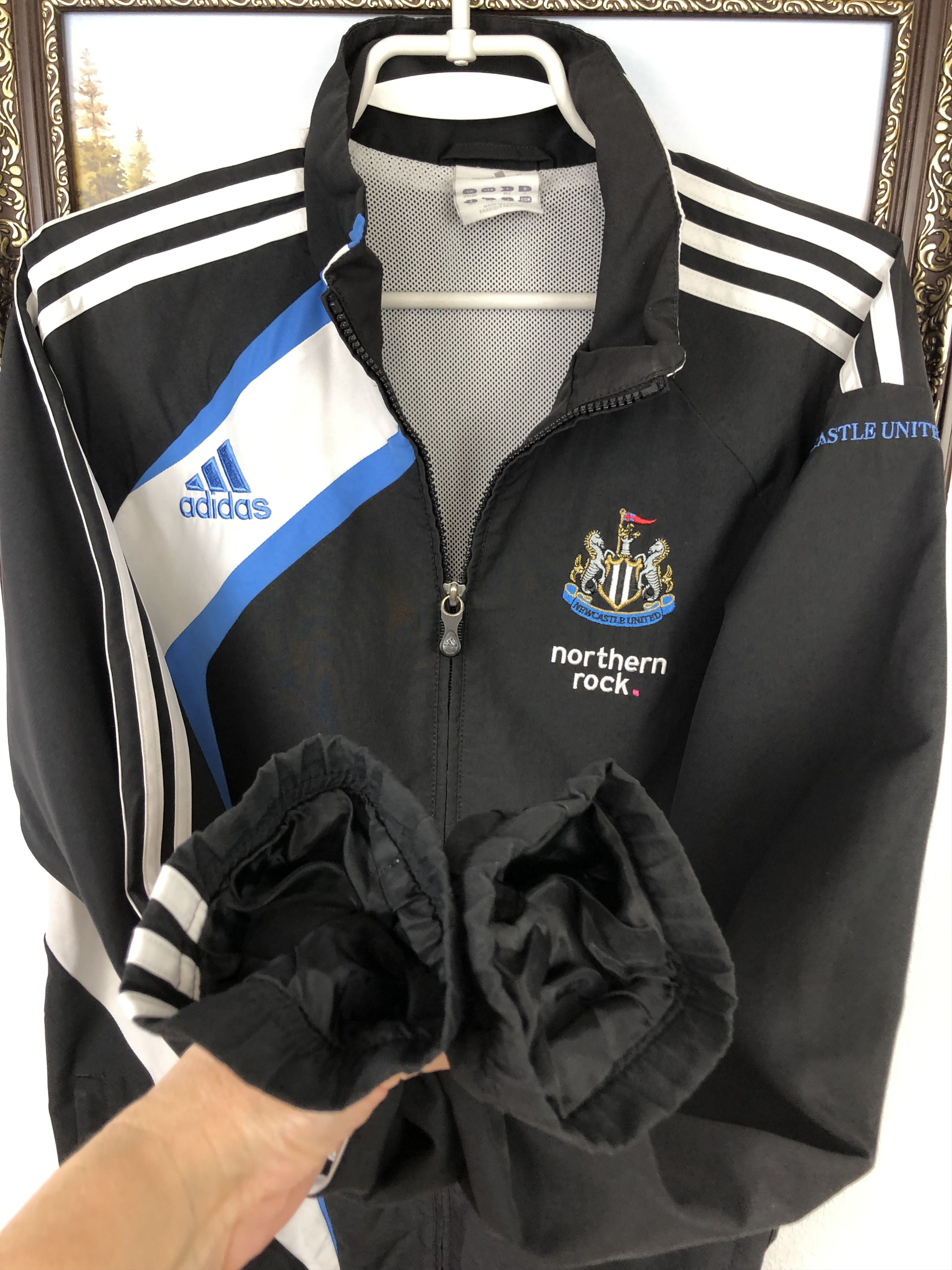 Adidas Vintage Adidas Newcastle United Football Jacket Soccer Size US S / EU 44-46 / 1 - 10 Thumbnail