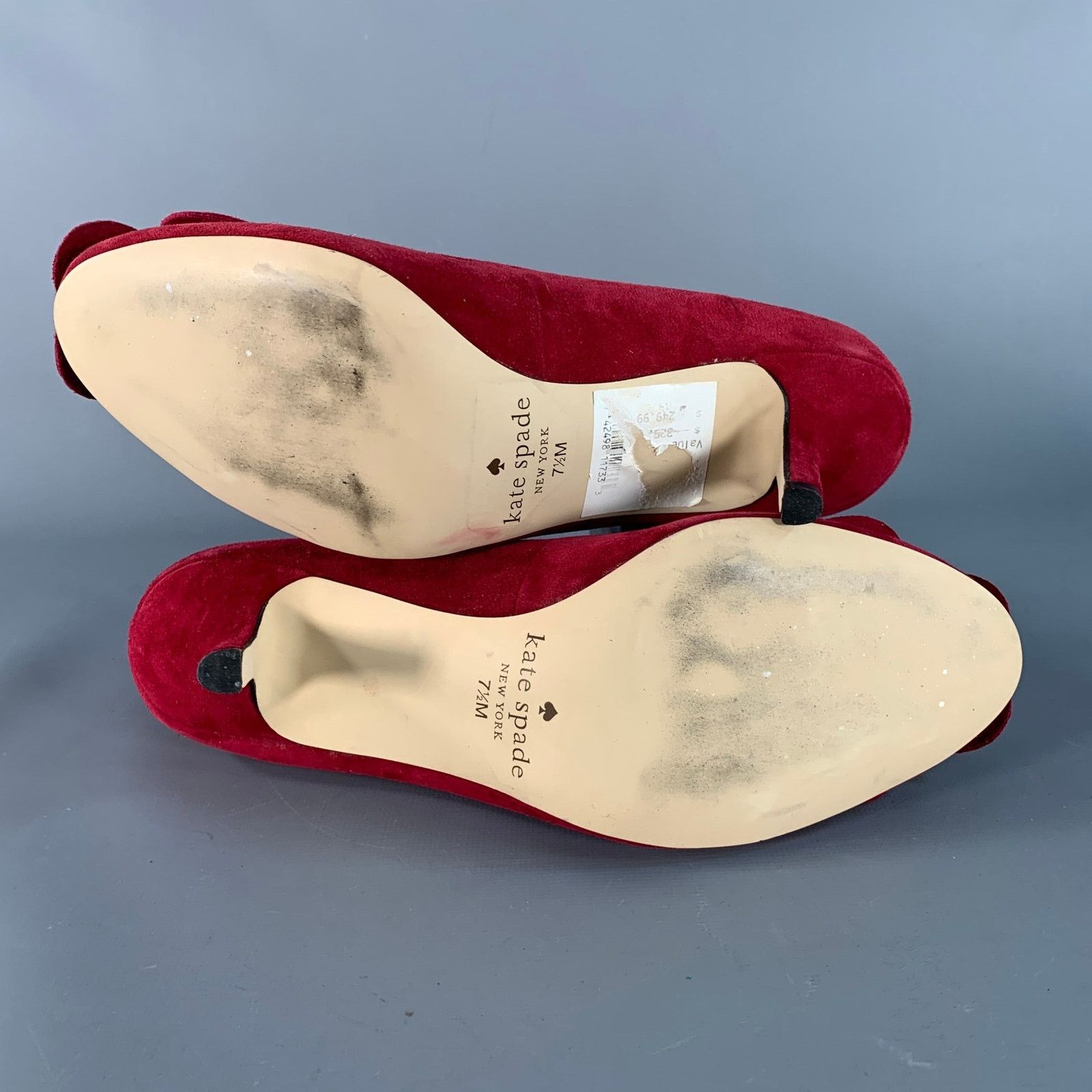 Kate Spade Size 7.5 Burgundy Suede Floral Applique Kitten Heel Pumps Size US 7.5 / IT 37.5 - 6 Thumbnail