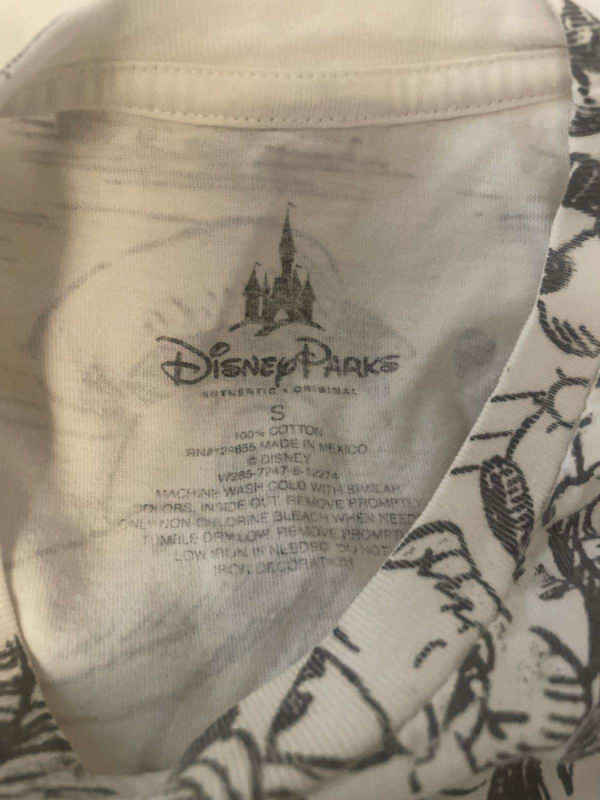 Disney × Vintage Y2K Disney All Over Tee Size US S / EU 44-46 / 1 - 3 Thumbnail