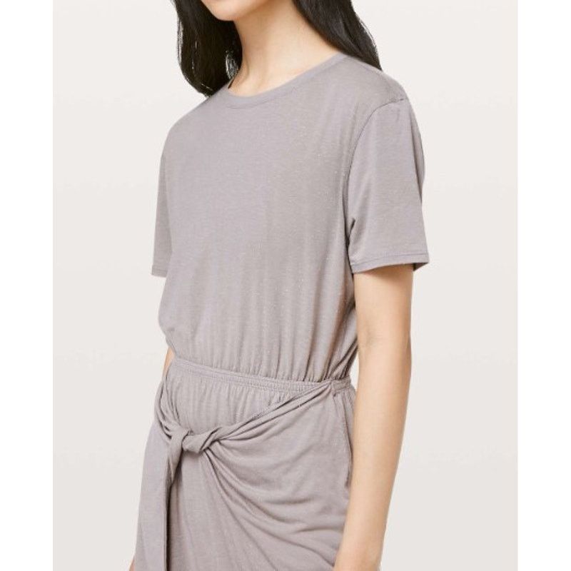 Lululemon Lululemon Unwind Your Mind Dark Chrome White Dress Size 6 Size M / US 6-8 / IT 42-44 - 2 Thumbnail