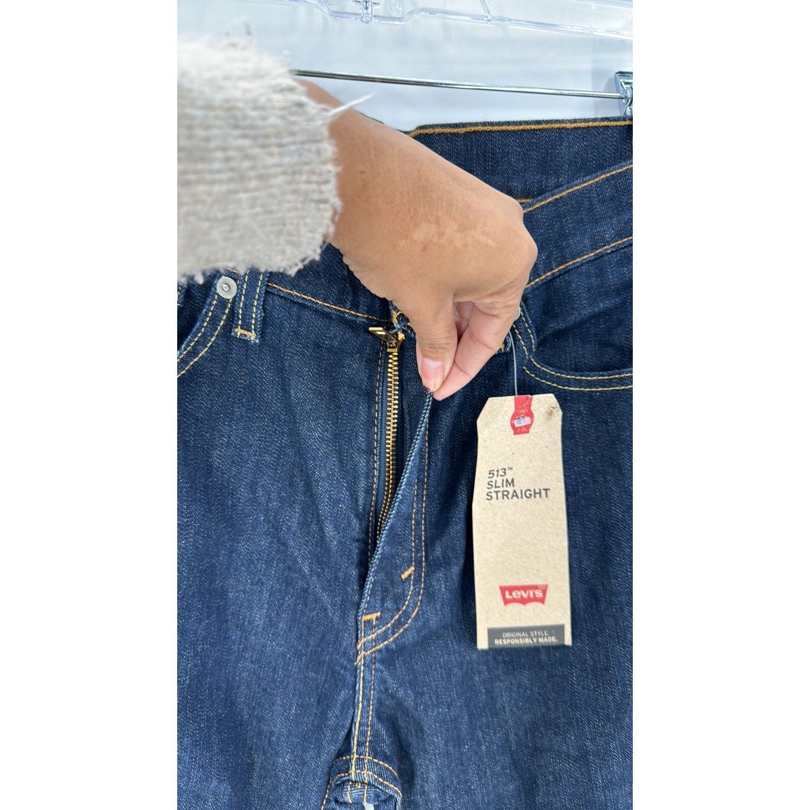 Levi's Levi’s 513 slim straight below the waist dark wash 32x35Tall Size US 32 / EU 48 - 4 Thumbnail