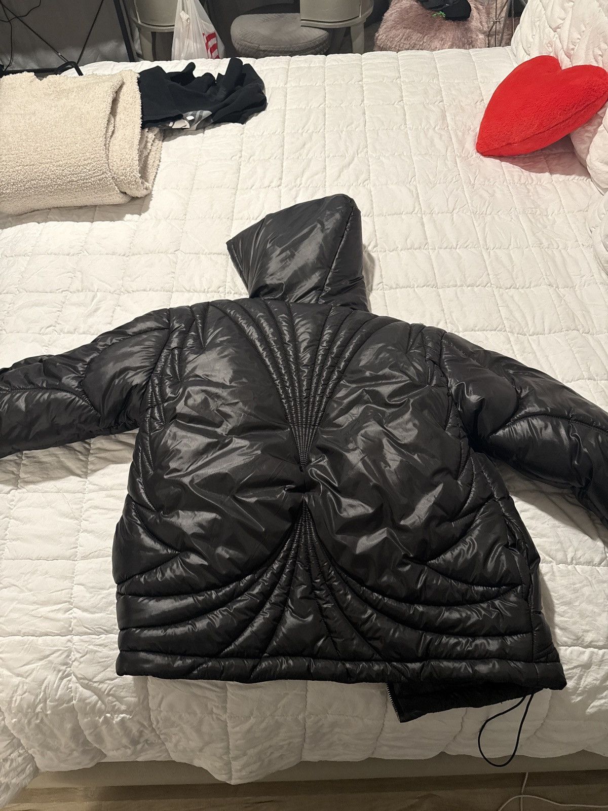 Other cursed limited time puffer Size US M / EU 48-50 / 2 - 5 Thumbnail