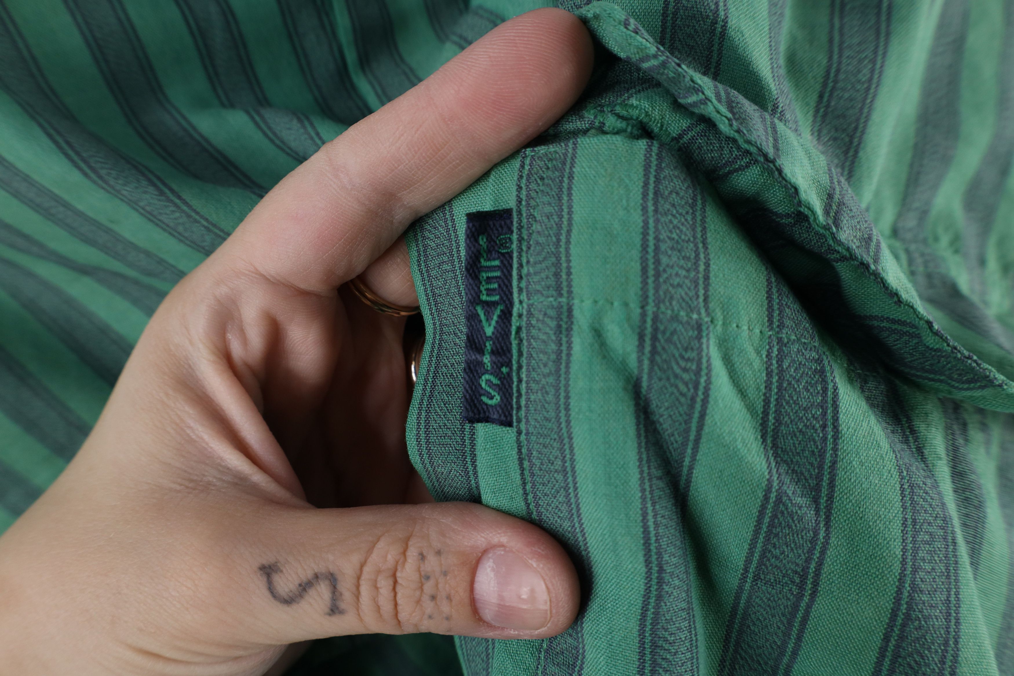 Levi's × Vintage Vintage 80s Levis Silver Label Big E Striped Button Shirt Size US M / EU 48-50 / 2 - 7 Thumbnail