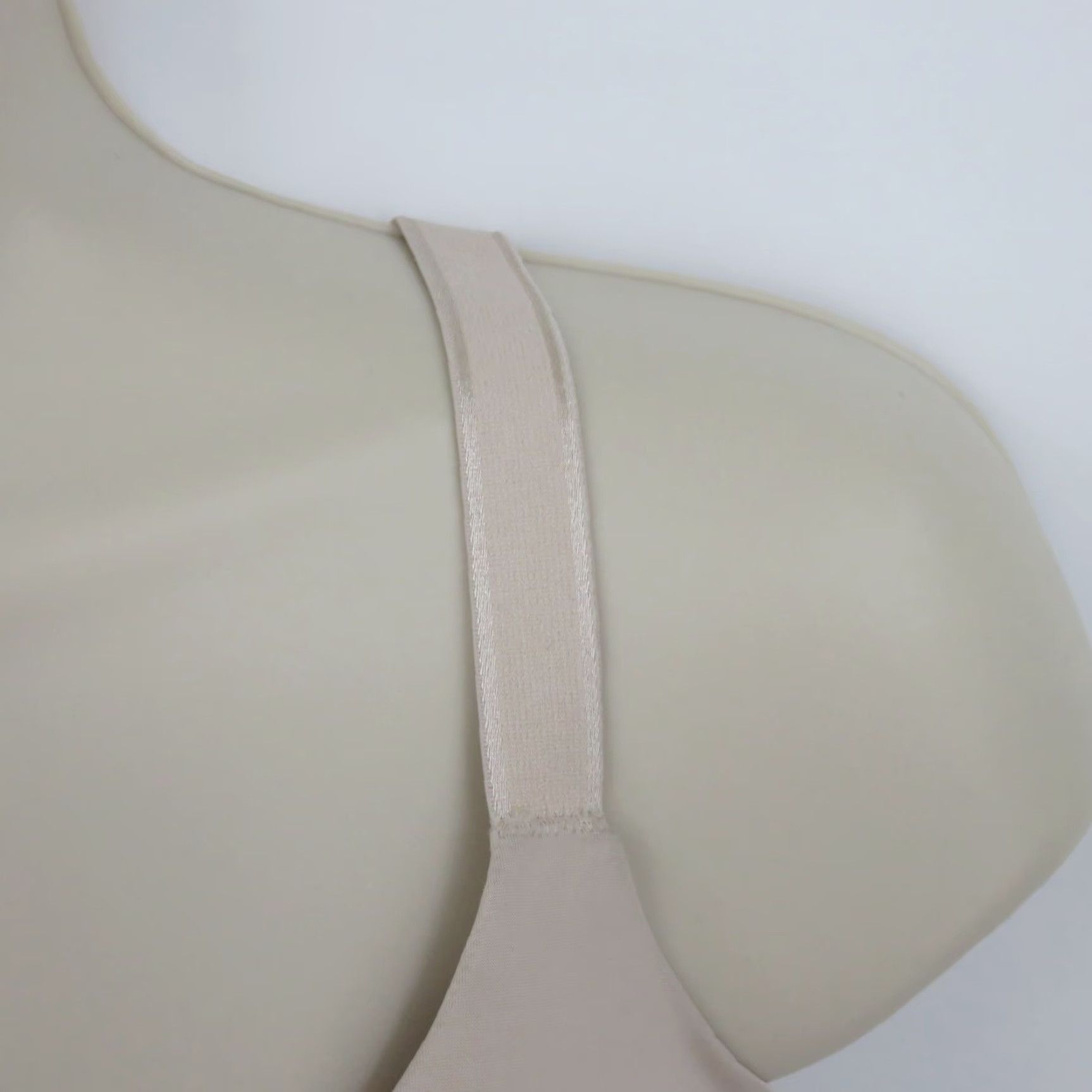 Vintage Warner's 40D Bra Beige Underwire Lightly Lined Convertible T-Shirt Bra Womens Lined Convertible Underwire TA2141A 40D Size ONE SIZE - 6 Thumbnail