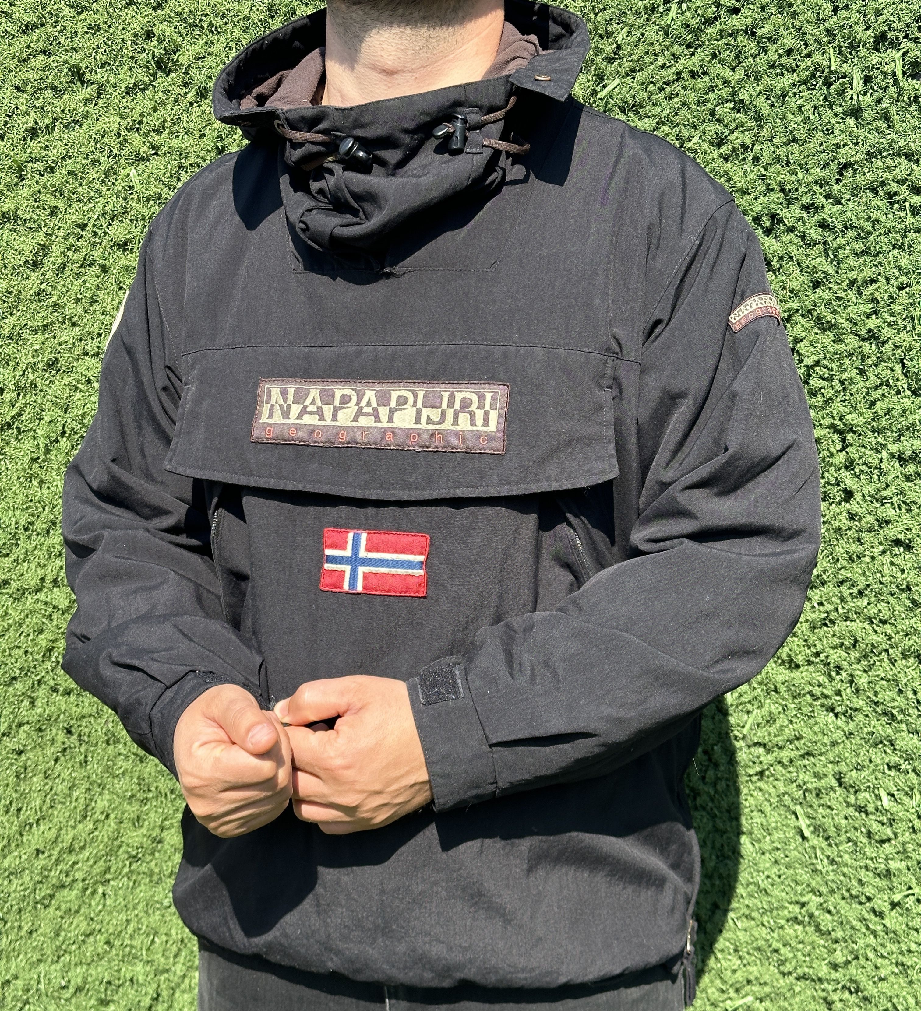 Napapijri Napapijri Skidoo Iconic Jacket Bomber Weatherproof Size M Size US M / EU 48-50 / 2 - 9 Thumbnail