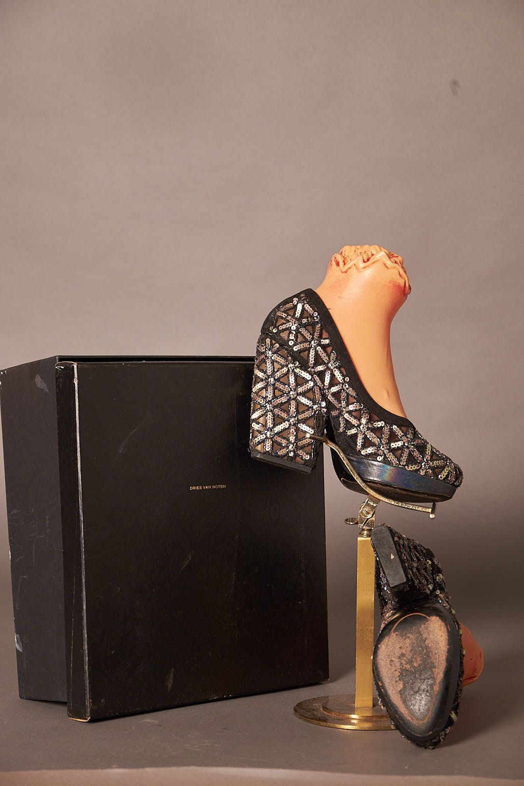 Dries Van Noten Dries Van Noten Sequin Mesh Chunky Heels Shoes Size US 7 / IT 37 - 5 Thumbnail
