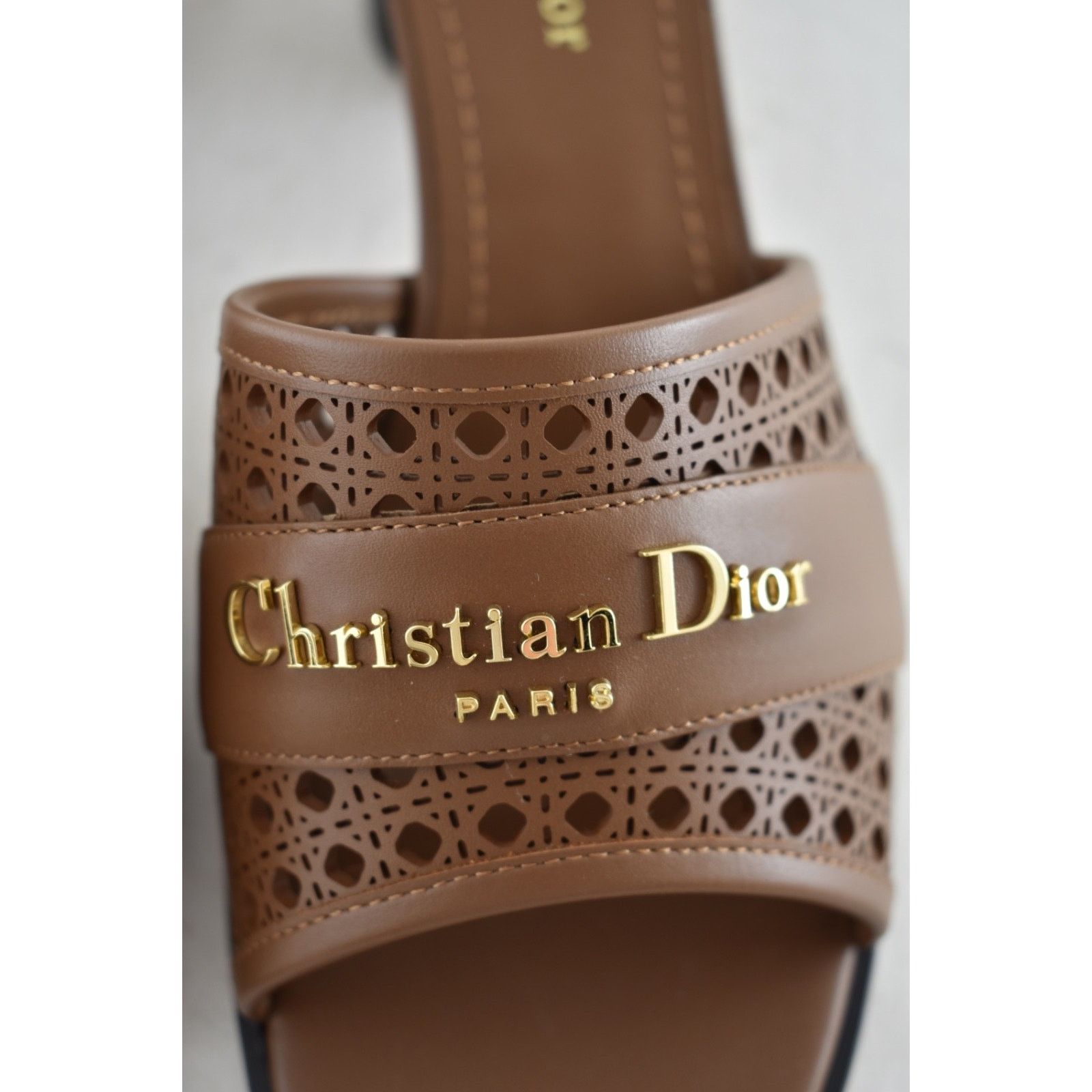 Dior Dior D-Lane Down Town Brown Leather Slide Heel Sandal 39 Size US 9 / IT 39 - 14 Thumbnail