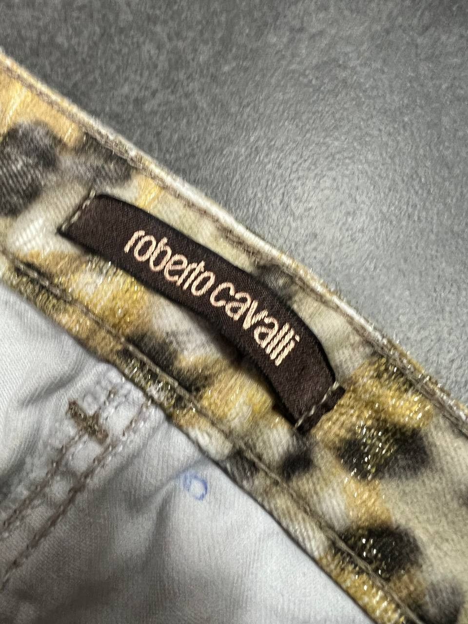 Roberto Cavalli Roberto Cavalli Leopard Print Vintage Jeans Size 28" / US 6 / IT 42 - 15 Thumbnail