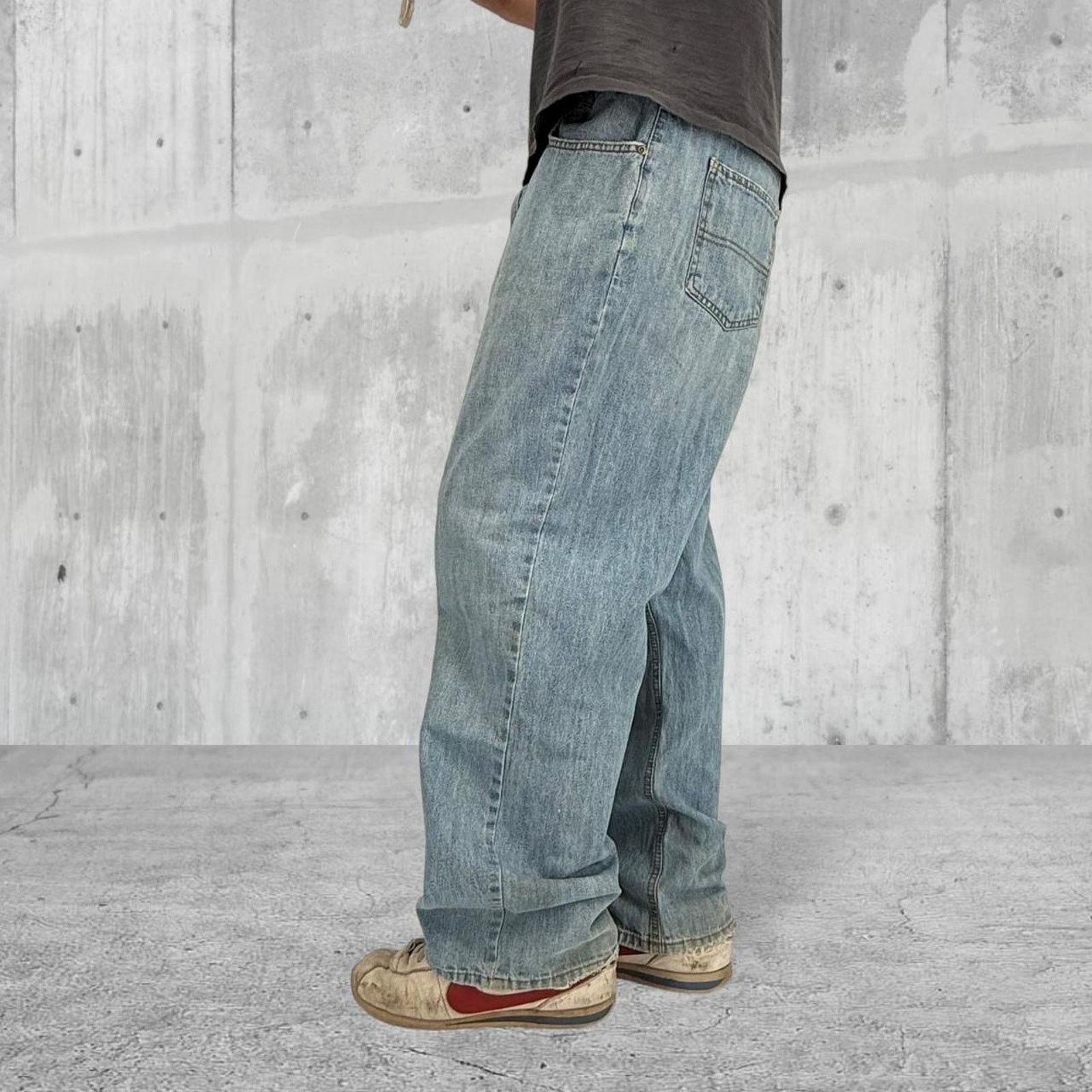 Tommy Hilfiger Baggy y2k light wash tommy jeans Size US 38 / EU 54 - 2 Thumbnail