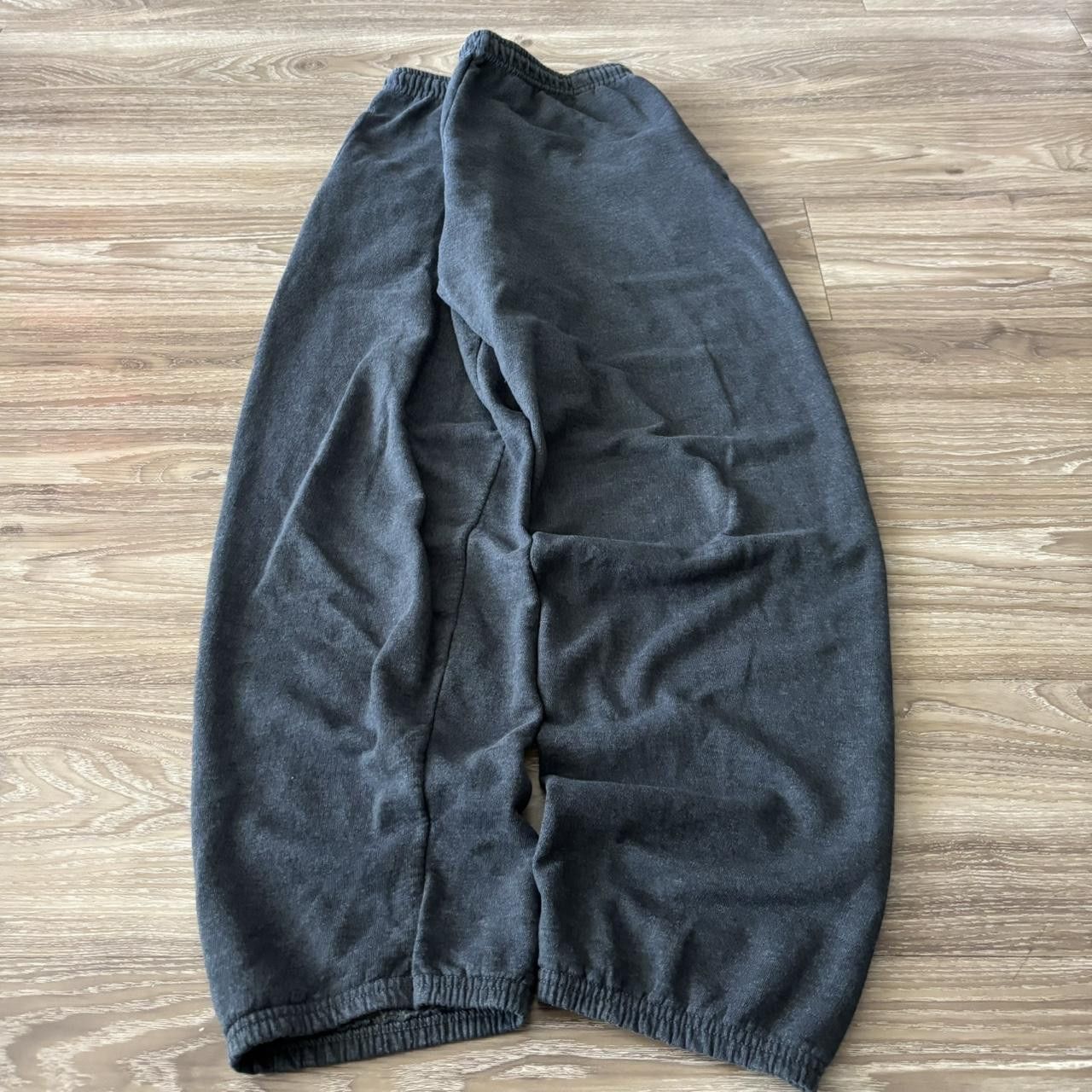 Japanese Brand Crazy Vintage Y2K/2000s Dark Grey Essential Sweatpants! Fits M Size US 32 / EU 48 - 3 Thumbnail