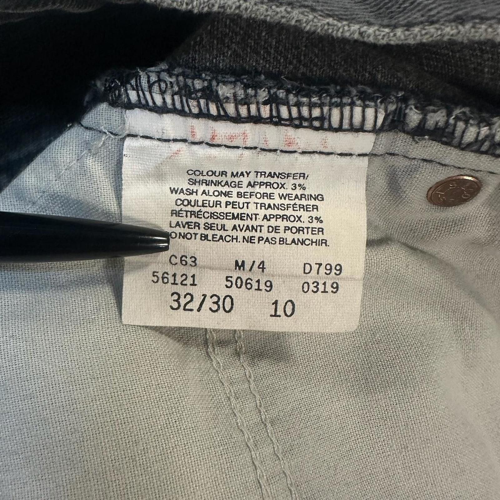 Levi's Vintage 1999 Black Levi Orange Tabs Size US 31 - 4 Thumbnail