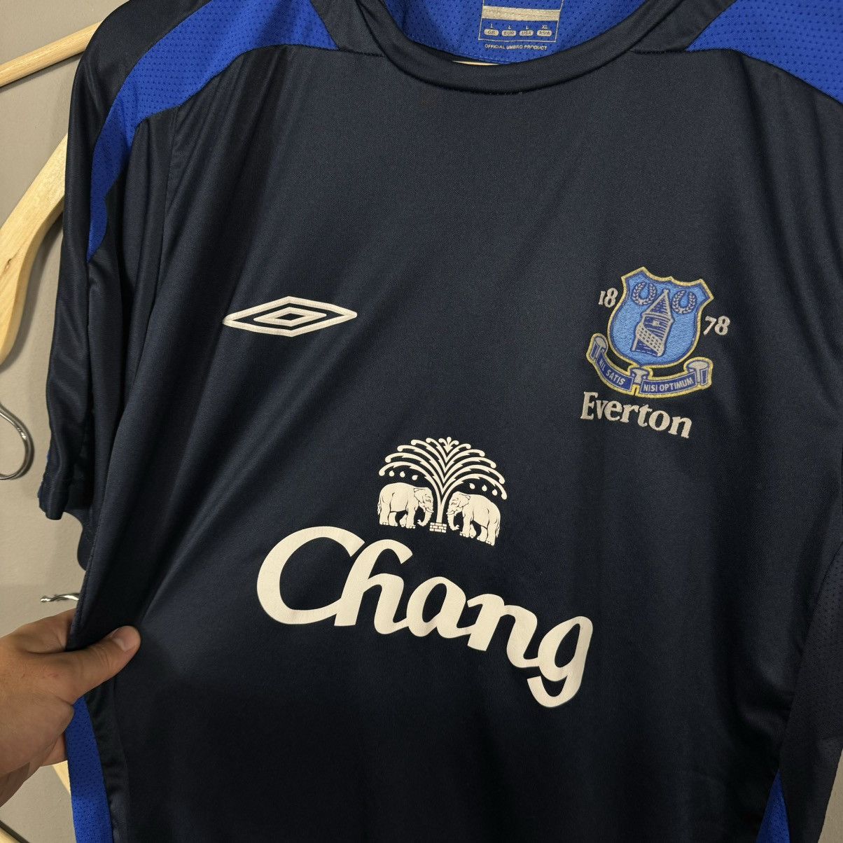 Umbro Umbro Everton 2005 Blokcore Soccer Jersey Size US L / EU 52-54 / 3 - 4 Thumbnail