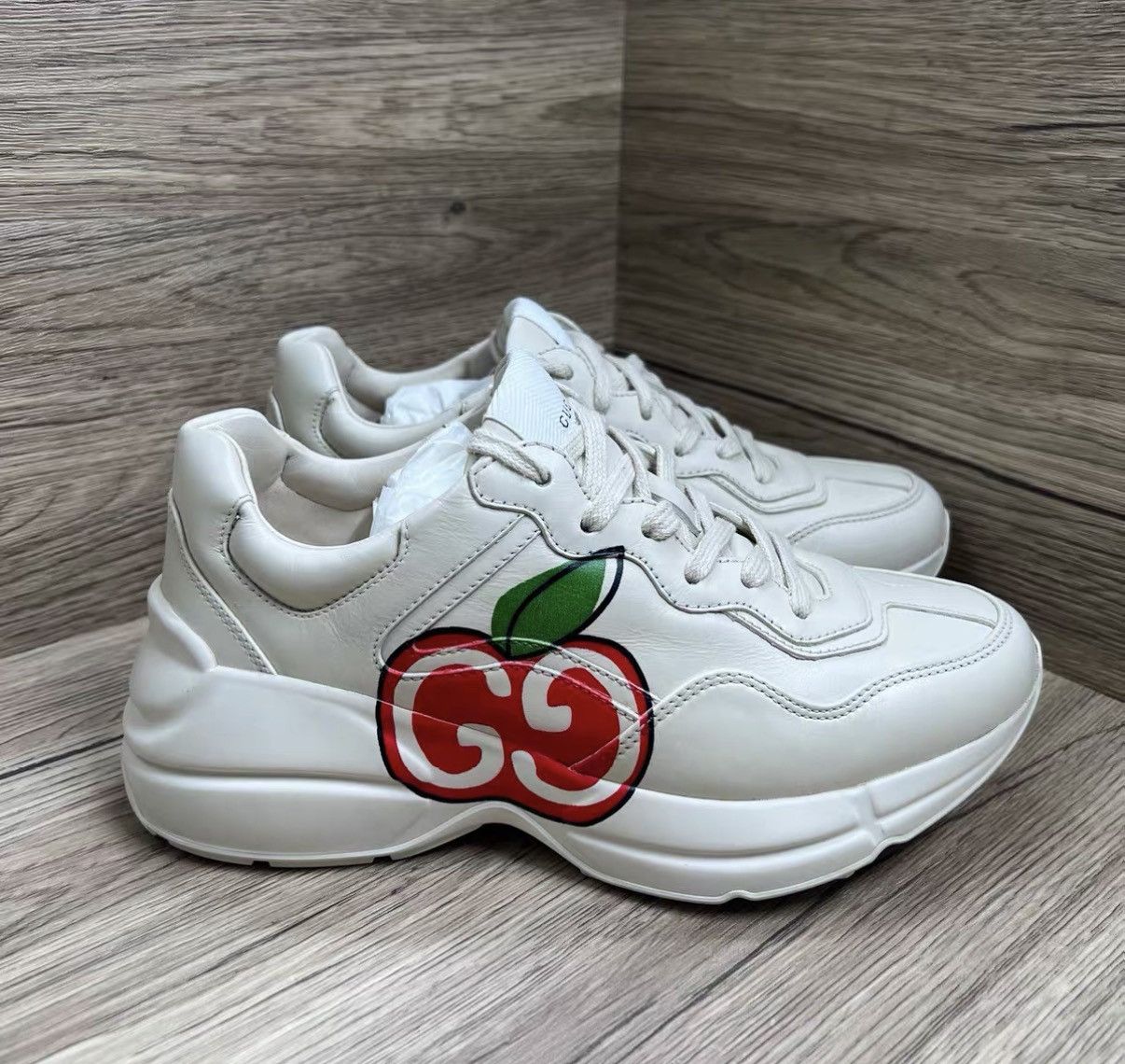 Gucci Gucci Rhyton Apple Double G Dad Sneakers J41 Size US 6 / IT 36 - 2 Thumbnail