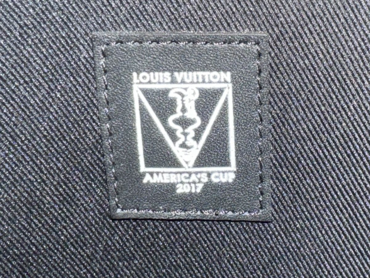 Louis Vuitton LOUIS VUITTON x AMERICA’S CUP CLUTCH BAG *RARE* Size ONE SIZE - 25 Thumbnail
