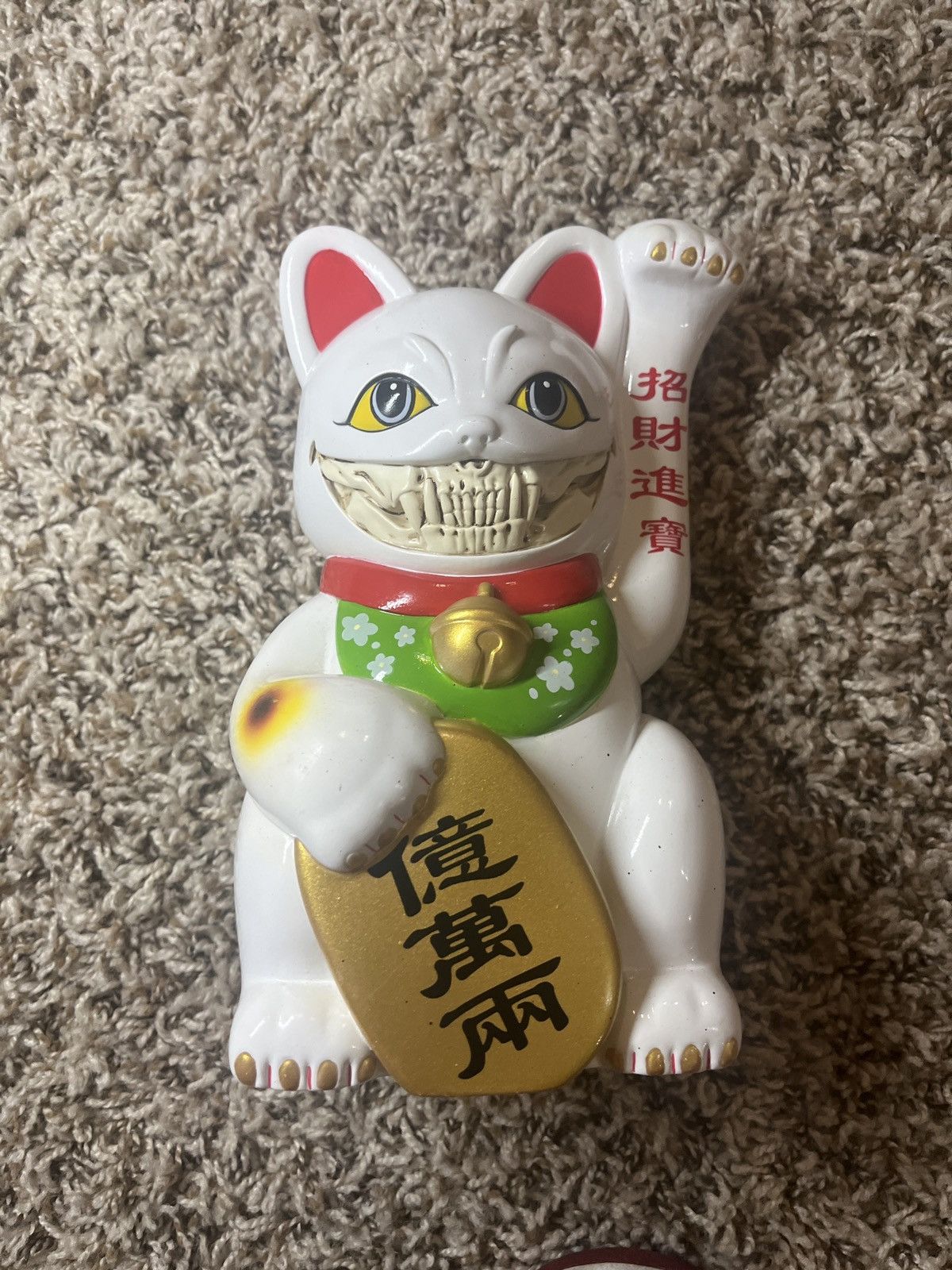 image of Medicom Toy Ron English Cat Grin in White, Men's