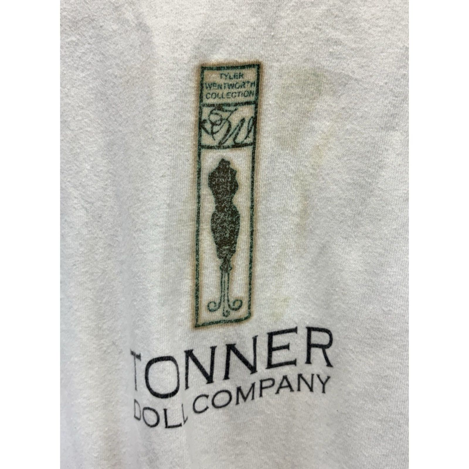 Hanes VINTAGE Hanes T-Shirt Mens XL Graphic 90s Dolls Tonner White Reads Mens Size US XL / EU 56 / 4 - 5 Thumbnail