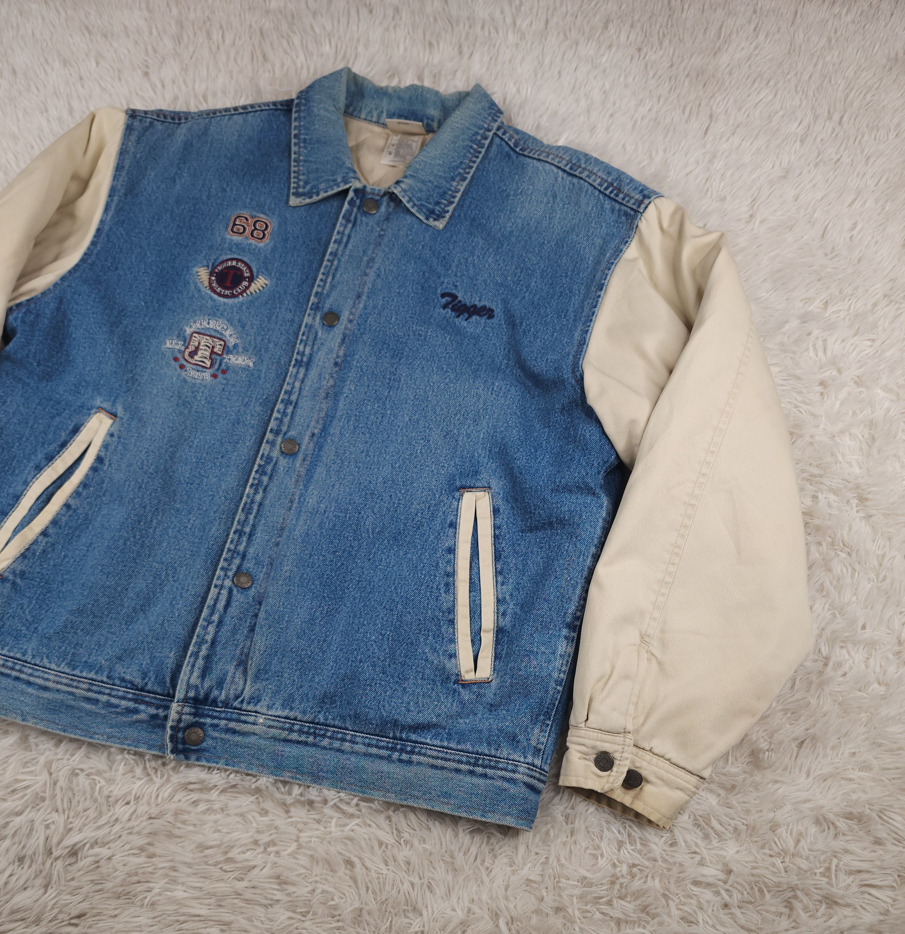 Disney Vintage Disney Tigger denim jacket Size M Size US M / EU 48-50 / 2 - 2 Thumbnail