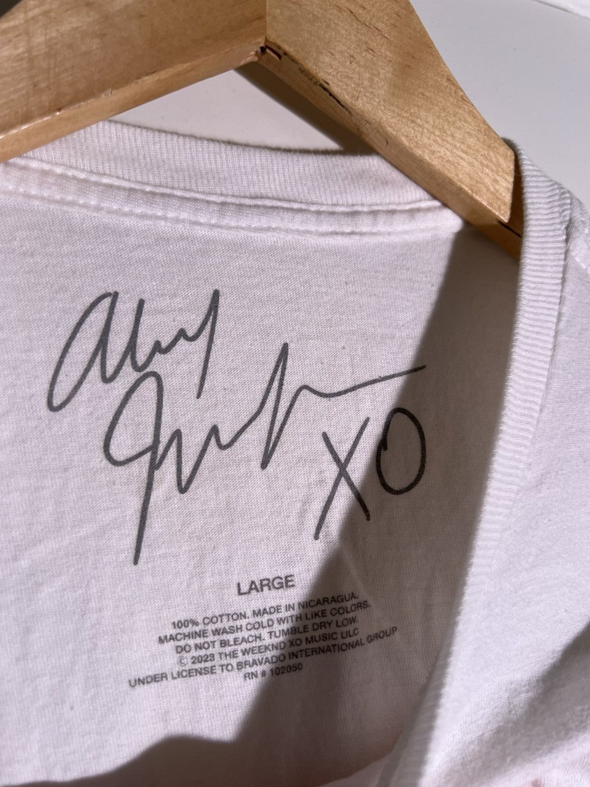 Vintage The Weeknd XO Abel R&B Pop Hip Hop Music Artist Retro Shirt Size US L / EU 52-54 / 3 - 8 Thumbnail