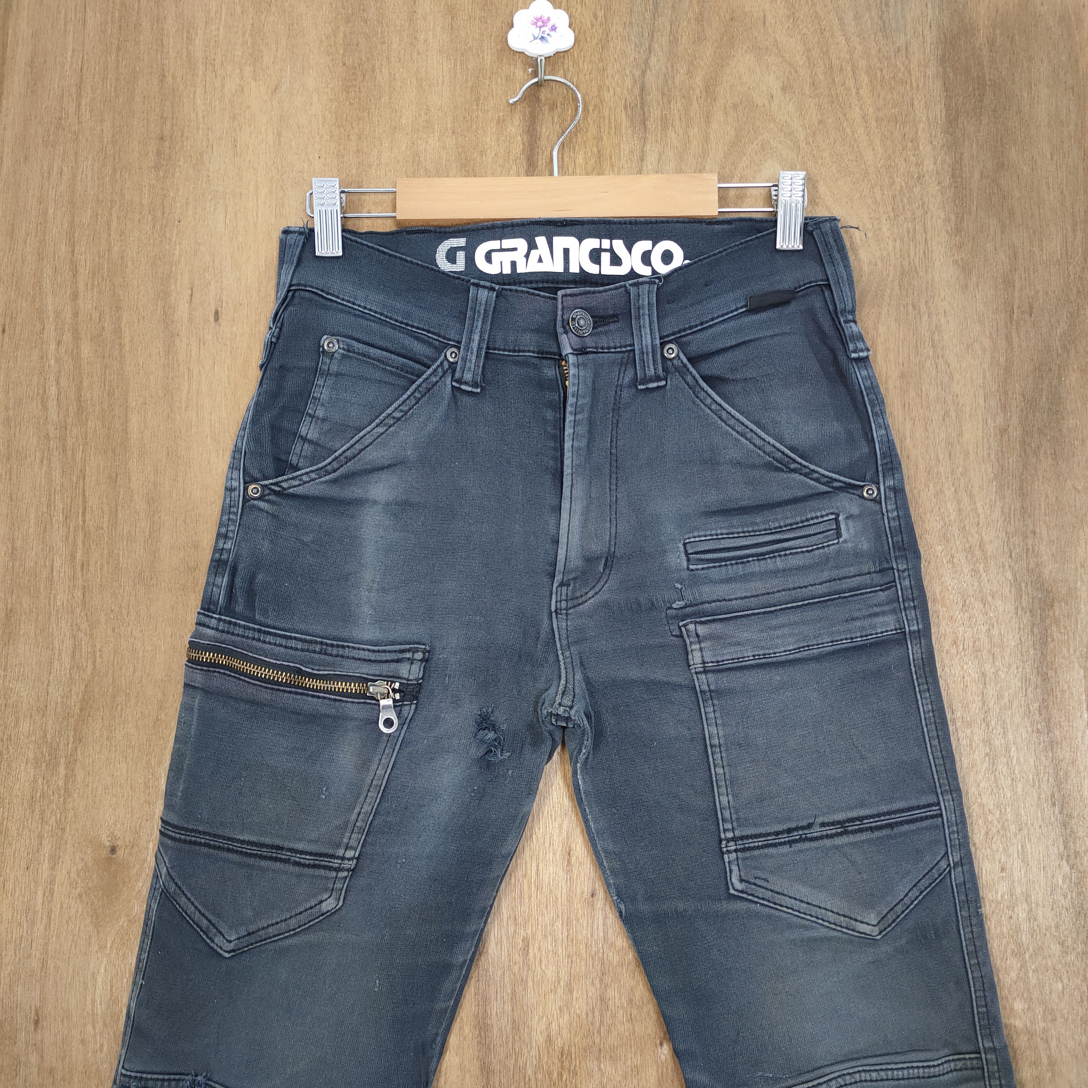 image of Vintage Double Knee Distressed Skinny Cargo Pants in Black, Men's (Size 28)