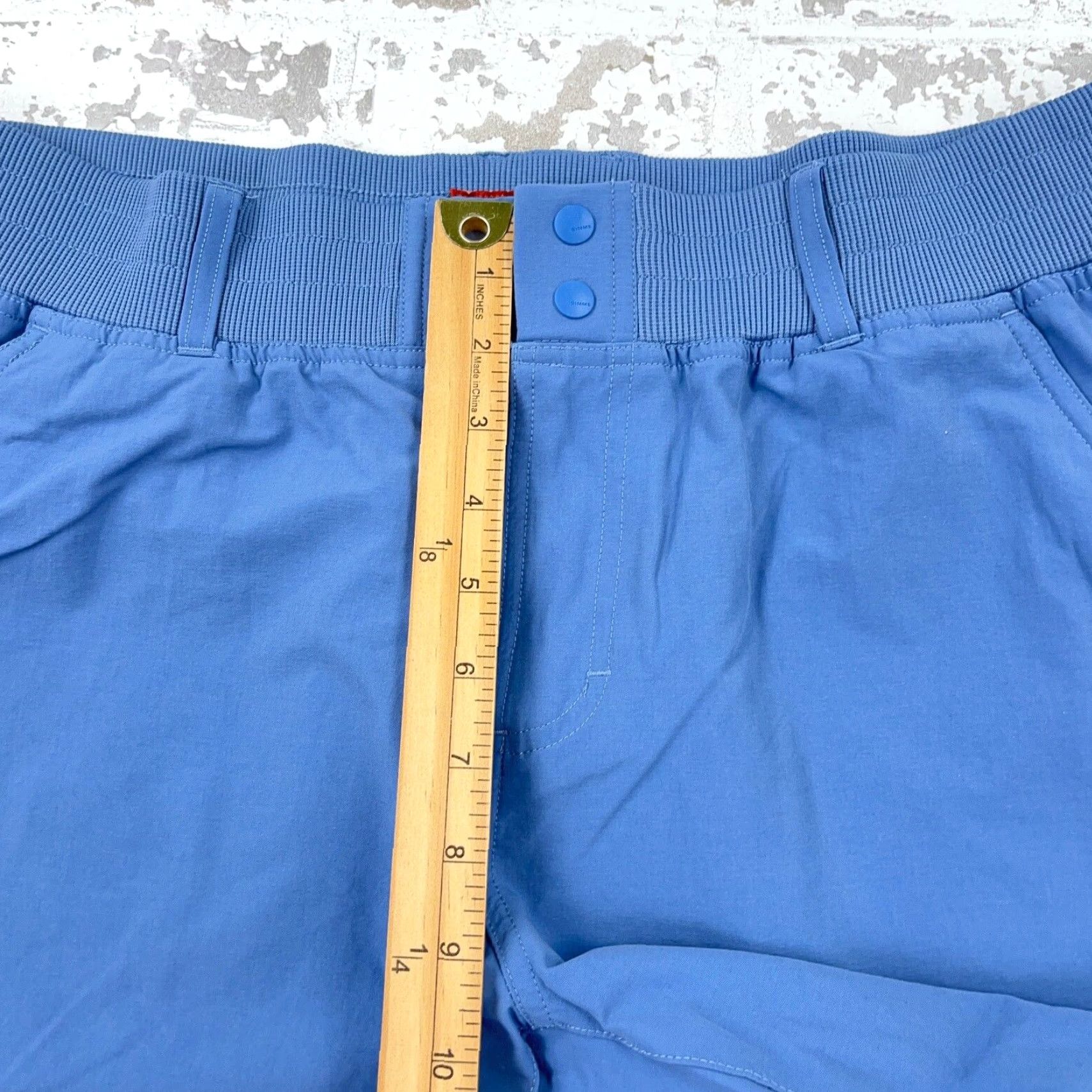 Vintage Simms Shorts Men L 34 Blue Performance Fishing Chino Pocket 5-Pocket Inseam 10 in Regular Size US 33 - 7 Thumbnail