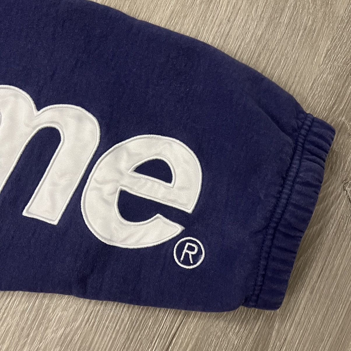 Supreme Supreme Satin Appliqué Logo Sweatpants FW23 Size US 32 / EU 48 - 5 Thumbnail