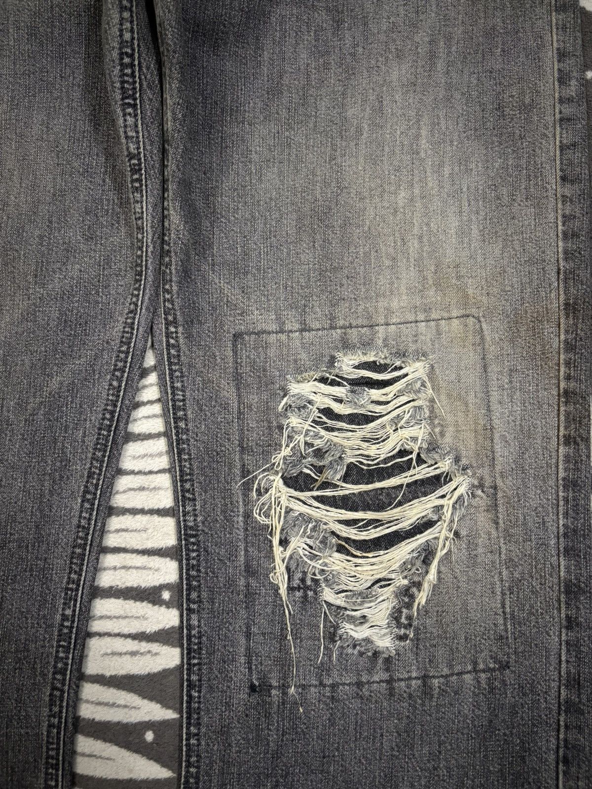 Japanese Brand Japanese Brand TMT Big Holiday Patchwork Distressed Jeans Size US 33 - 6 Thumbnail