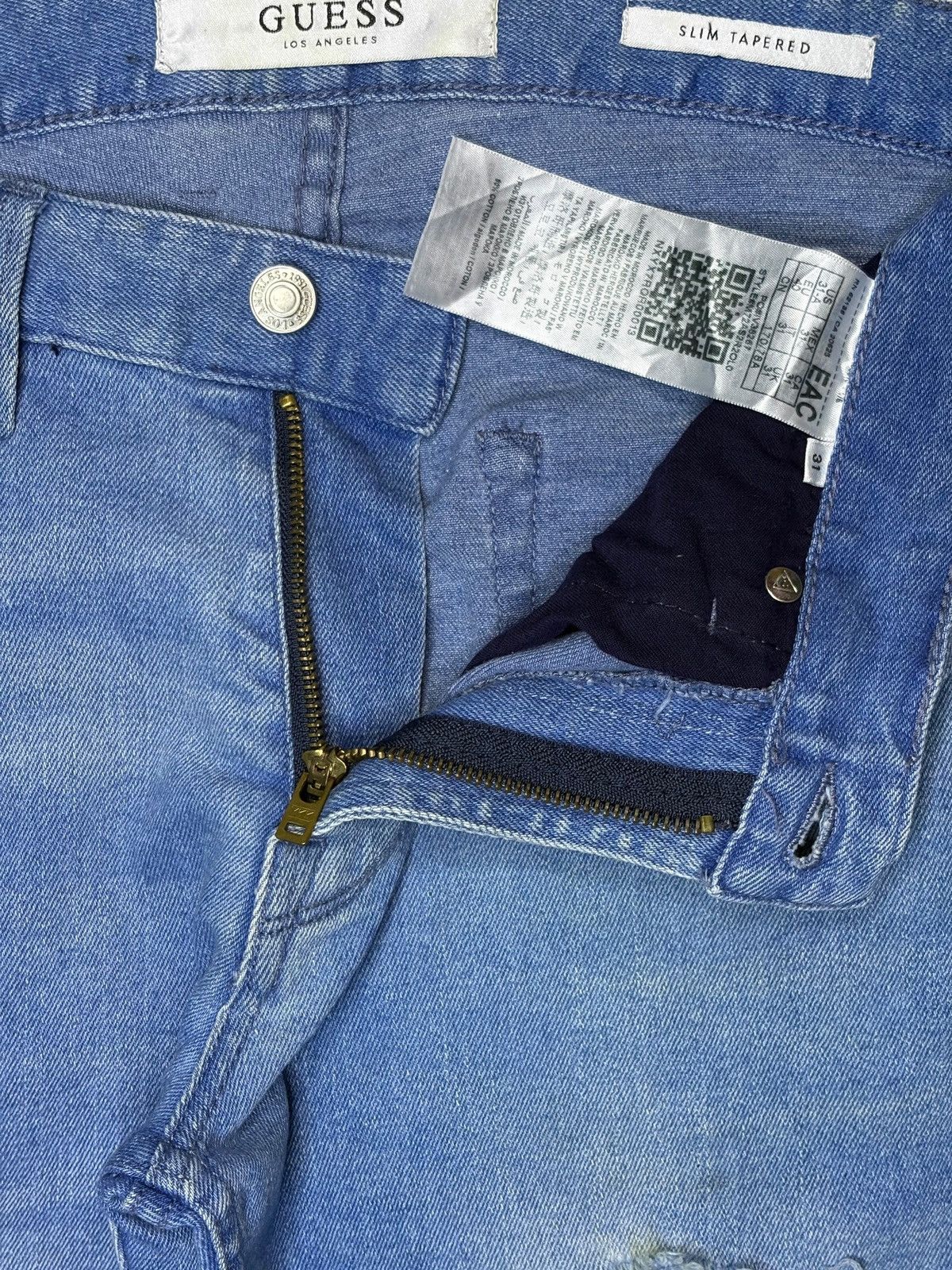 Guess × Vintage Vintage Guess Blue Wash Distressed Ripped Slim Tapered Jeans Size US 33 - 9 Thumbnail