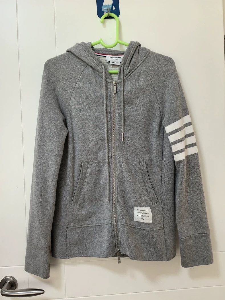 Thom Browne Thom Browne Size 2 Sweater 2503-Nextarrow Size M / US 6-8 / IT 42-44 - 1 Thumbnail