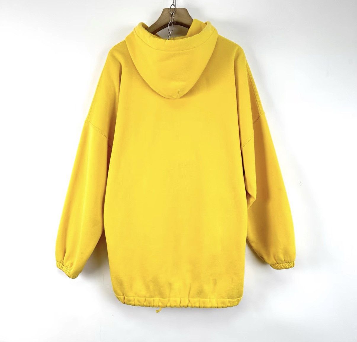 Balenciaga Balenciaga Yellow Hoodie K12 Size US XS / EU 42 / 0 - 2 Thumbnail