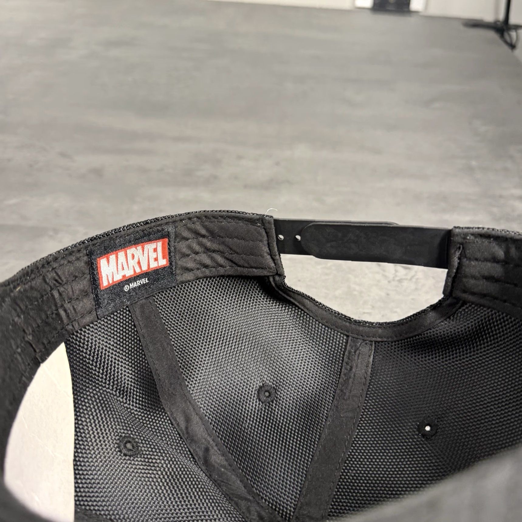 Vintage VINTAGE Marvel Deadpool SnapBack Hat Black Red Superhero Movie Promo Cap Big Logo Patch Size ONE SIZE - 7 Thumbnail
