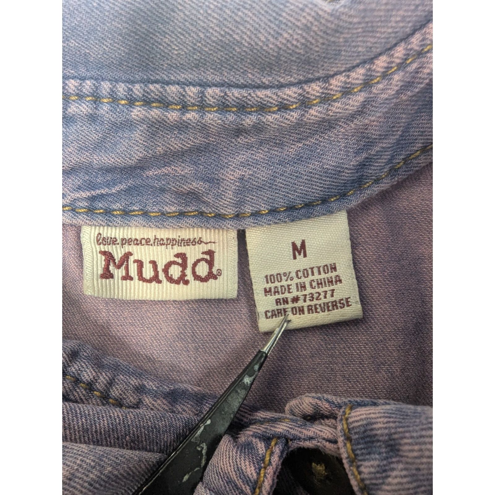 Denime VINTAGE Mudd Shirt Denim Purple Long Sleeve Button-Up Size M Womens Y2K Bohemian 90s Grunge Western Casual Workwear Denim Shirt Purple Medium Size M / US 6-8 / IT 42-44 - 7 Thumbnail