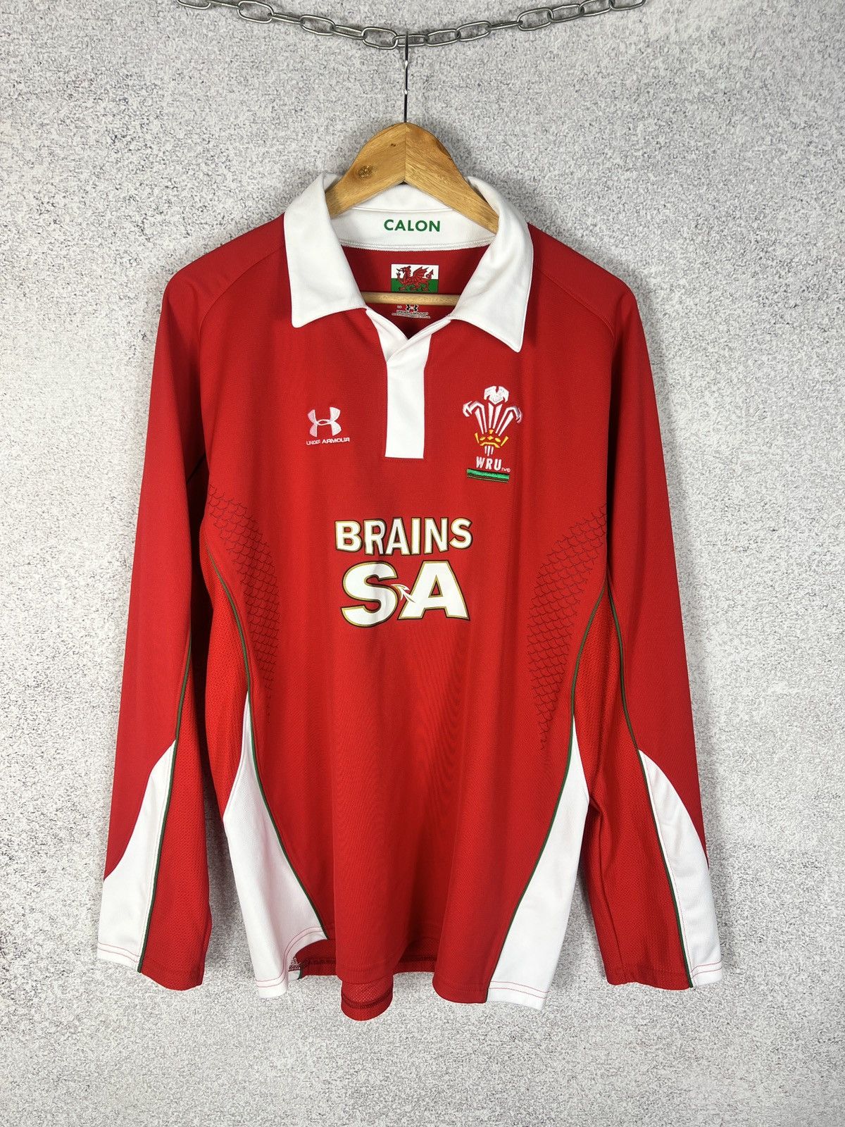 Under Armour Vintage WRU Wales Rugby Union 2008 2009 Longsleeve Jersey Size US L / EU 52-54 / 3 - 1 Thumbnail