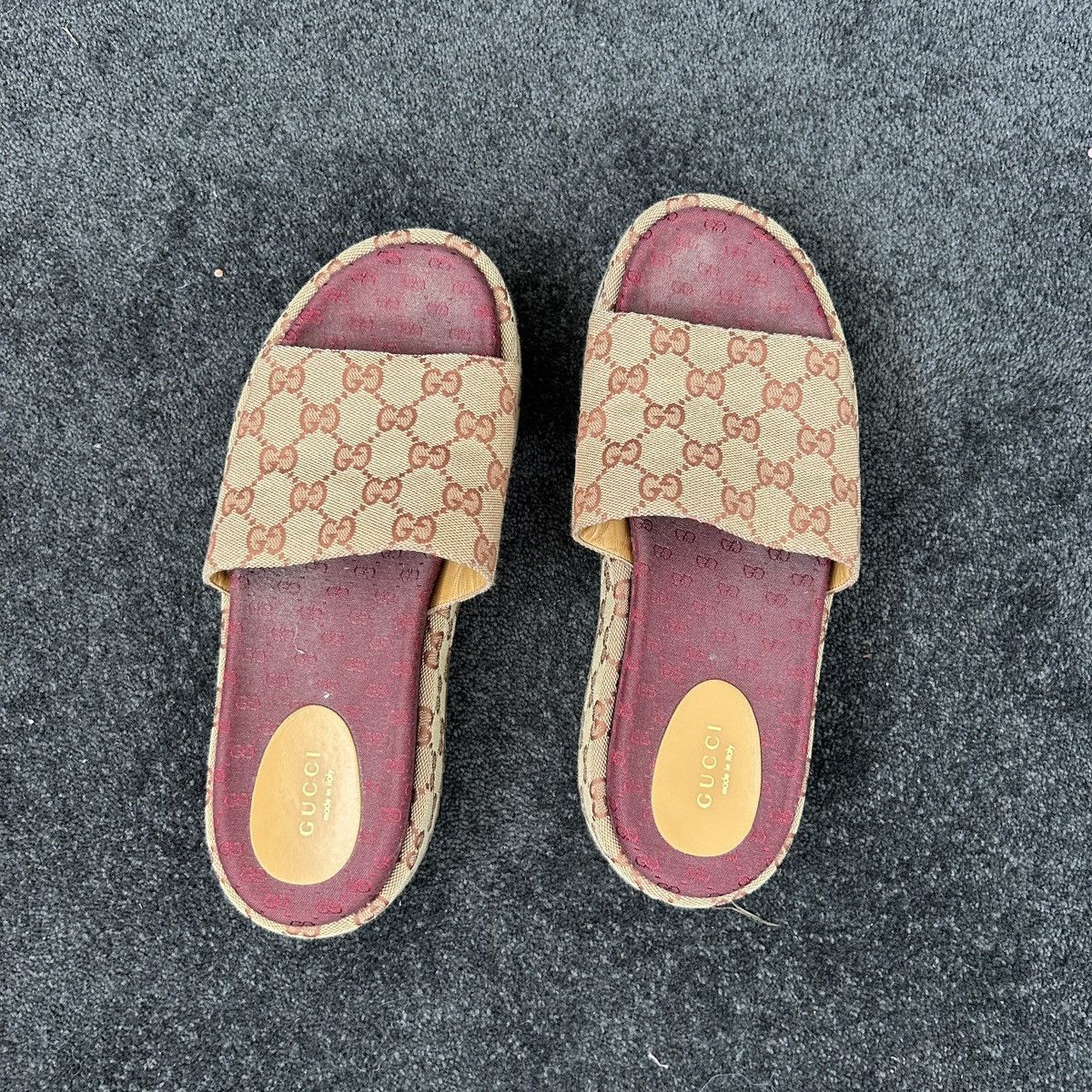 Gucci Gucci GG Supreme Platform Sandal Size US 9.5 / IT 39.5 - 2 Thumbnail