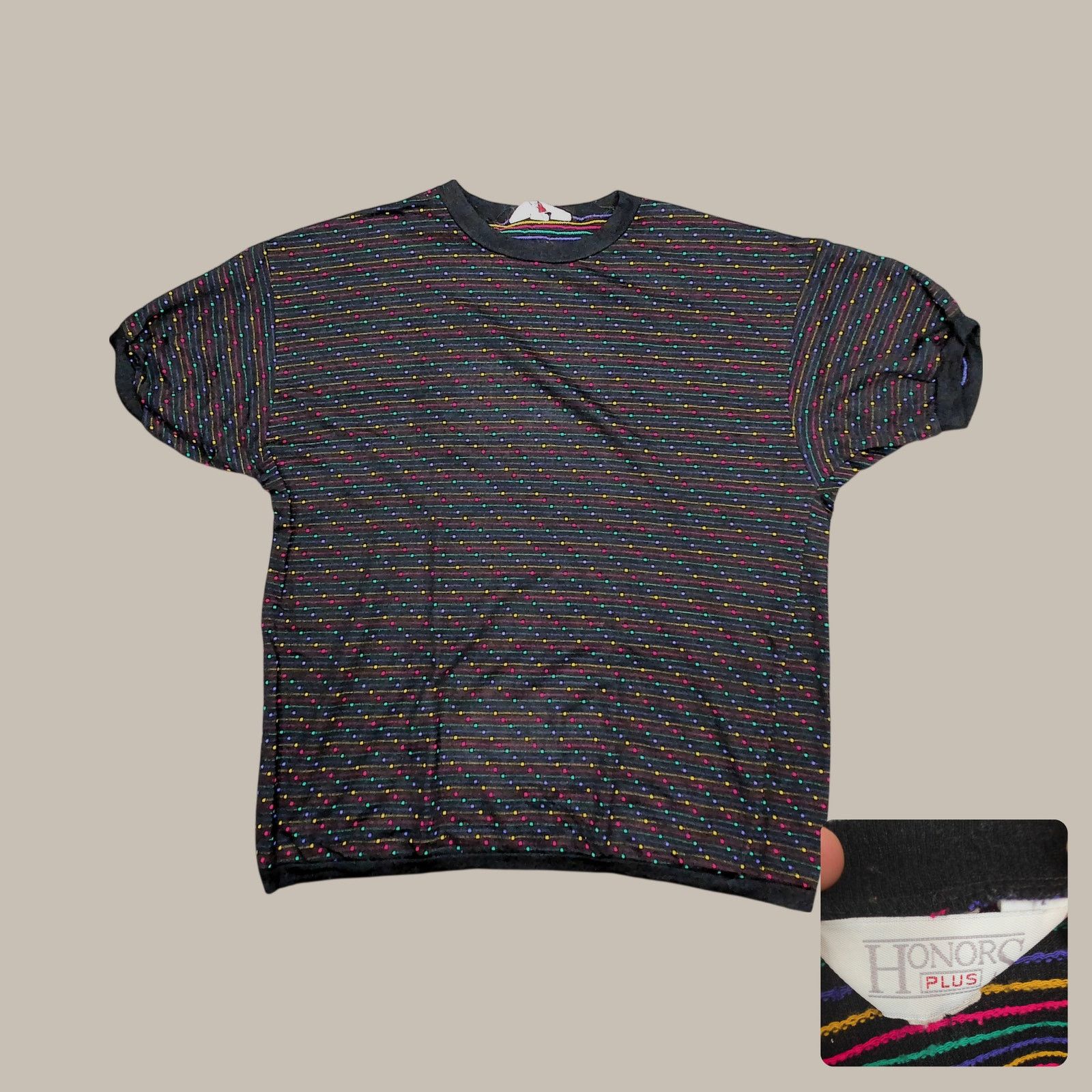 Vintage Vintage 90s Boxy Textured Micro-Stripe Oversized Tee Size XXL / US 16-18 / IT 52-54 - 1 Thumbnail