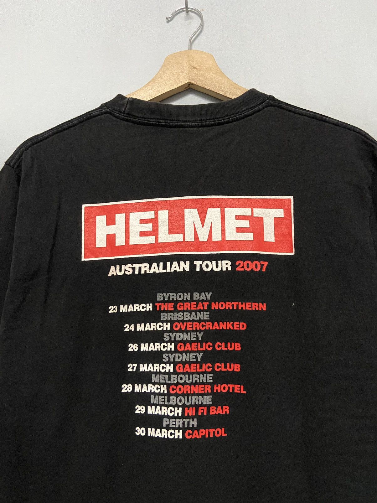 Band Tees × Vintage Vintage Y2k Helmet Band Australia Tour 2007 Shirt Size US M / EU 48-50 / 2 - 4 Thumbnail