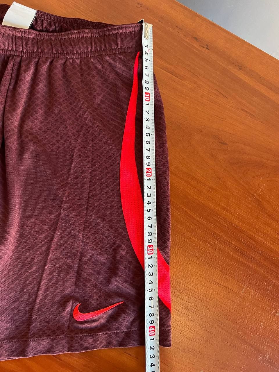 Nike 2022/23 LIVERPOOL TRAINING SOCCER FOOTBALL SET JERSEY SHORTS Size US S / EU 44-46 / 1 - 16 Thumbnail