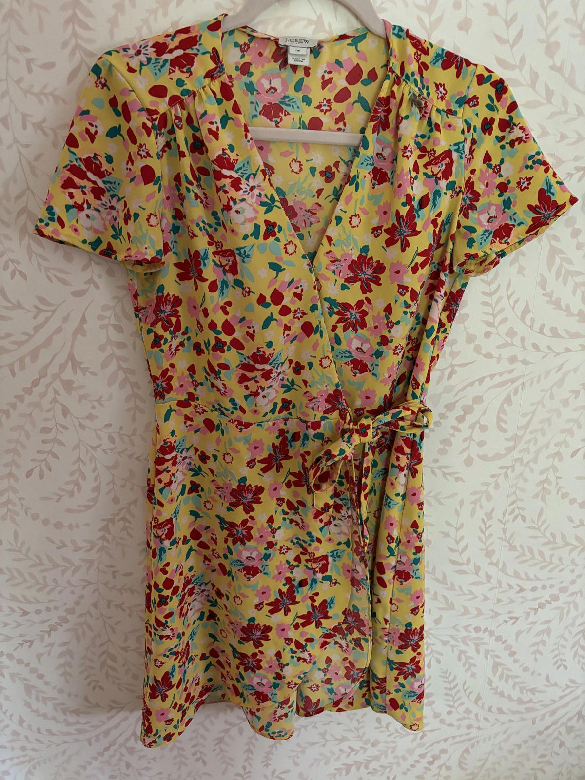 J.Crew NWOT J.Crew Floral Wrap Dress - Size 00 Size XXS / US 00 / IT 34 - 1 Thumbnail