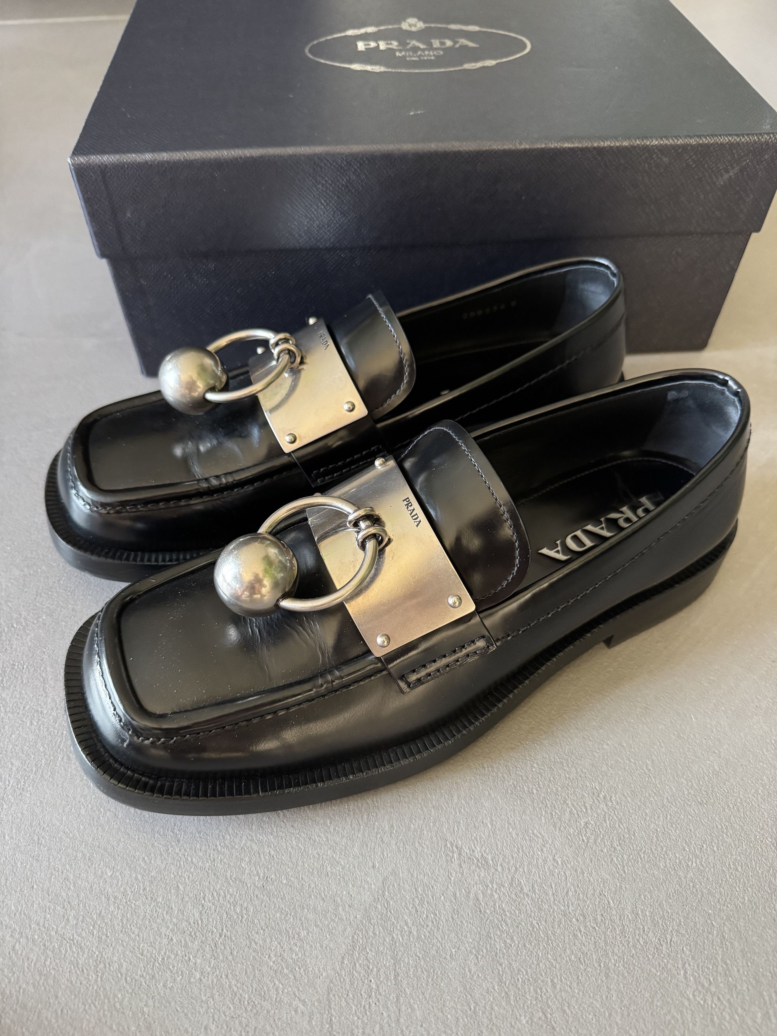 Prada PRADA Brushed Leather Loafers With Metal Ring, Runway FW 25 Size US 9 / EU 42 - 1 Thumbnail