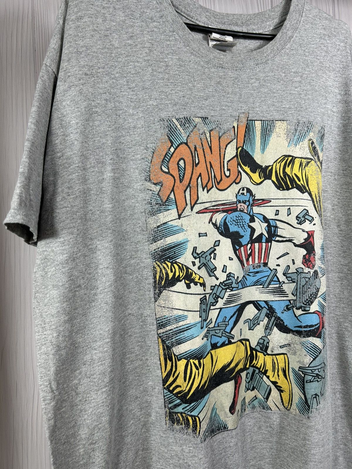 Marvel Comics Vintage Marvel Captain America Spang! Movie Comics T-Shirt Size US XL / EU 56 / 4 - 2 Thumbnail