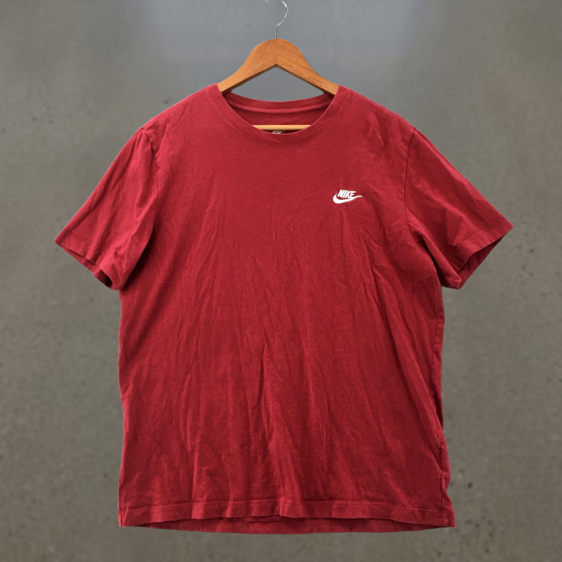 Nike Nike Tee Short Sleeve Mens L Red Cotton Crew Neck Pullover Casual Size US L / EU 52-54 / 3 - 1 Thumbnail