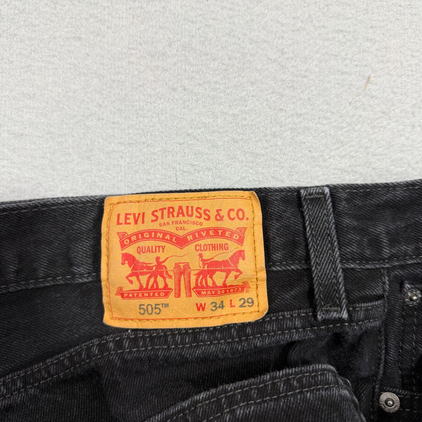 Levi's Levis 505 Regular Fit Jeans Men's 34x29 Black Zip Straight Size US 34 / EU 50 - 4 Thumbnail