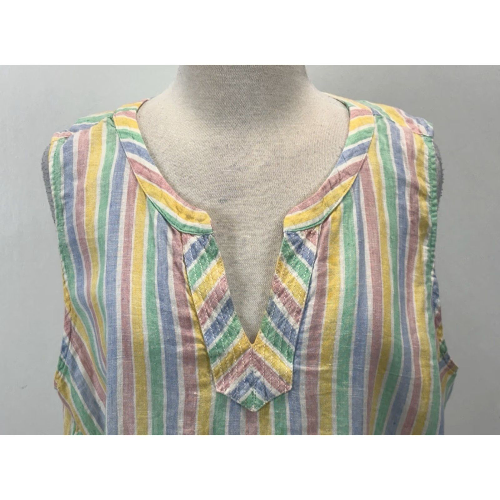 Talbots VINTAGE Talbots Blouse Shirt 2X Plus Sleeveless Linen Striped Pastel Split Neck Womens Size XXL / US 16-18 / IT 52-54 - 5 Thumbnail