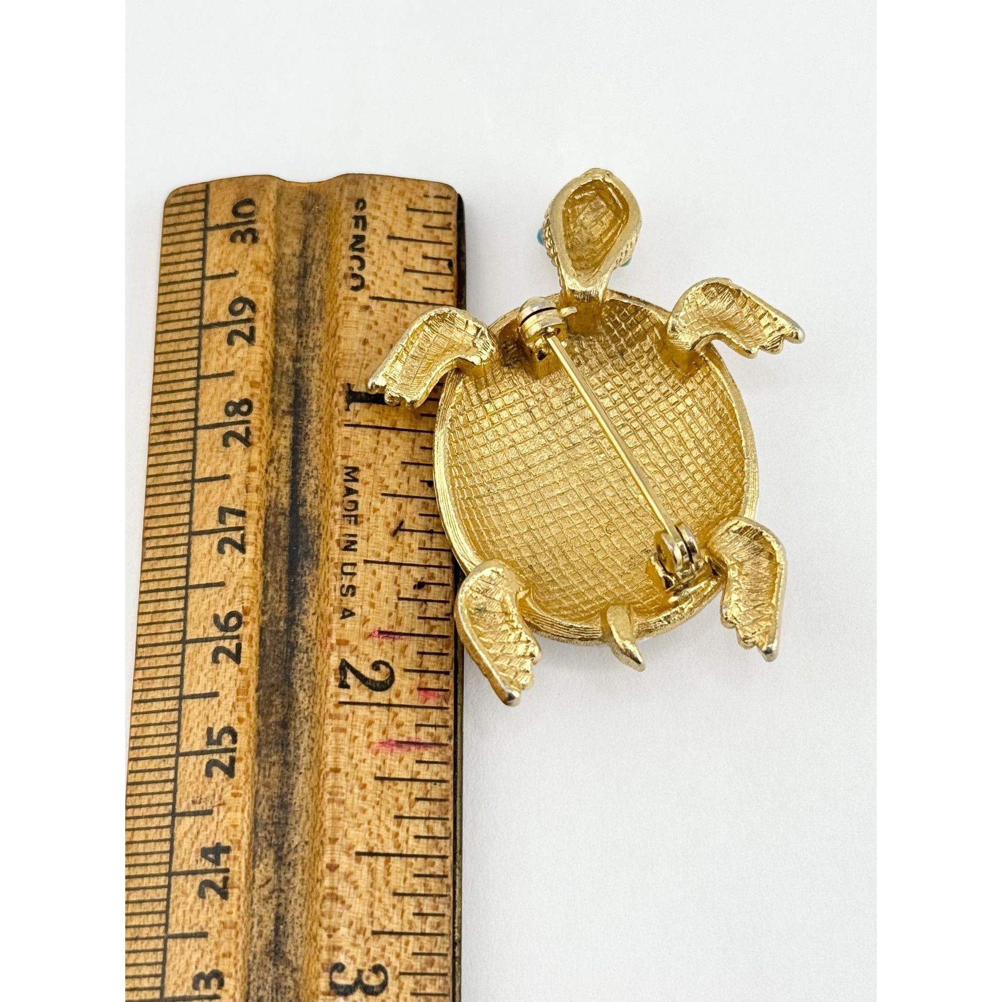 Vintage Vintage white turtle enamel brooch pin Size ONE SIZE - 5 Thumbnail