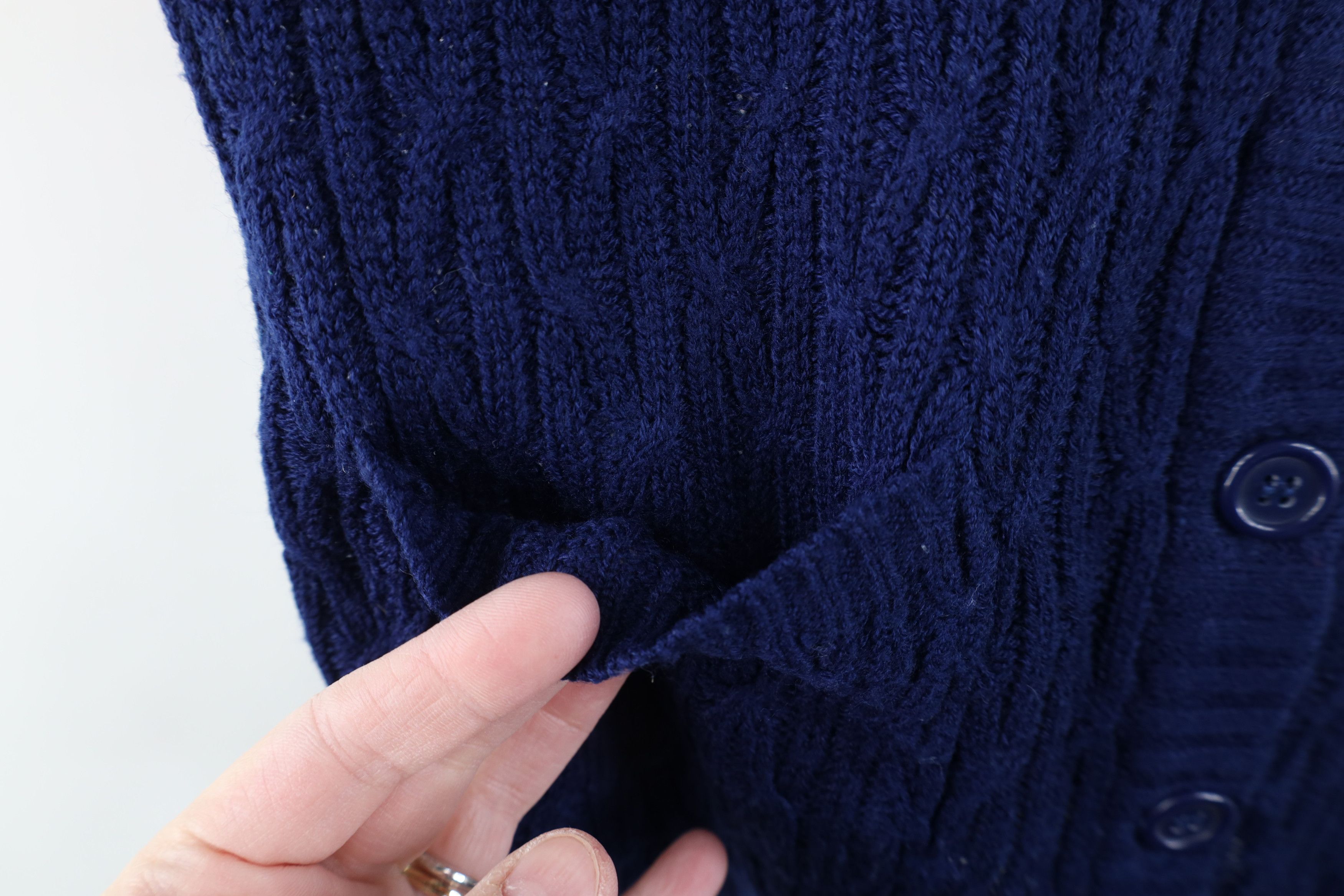 Vintage Vintage 90s Streetwear Cable Knit Cardigan Sweater Vest Blue Size S / US 4 / IT 40 - 5 Thumbnail