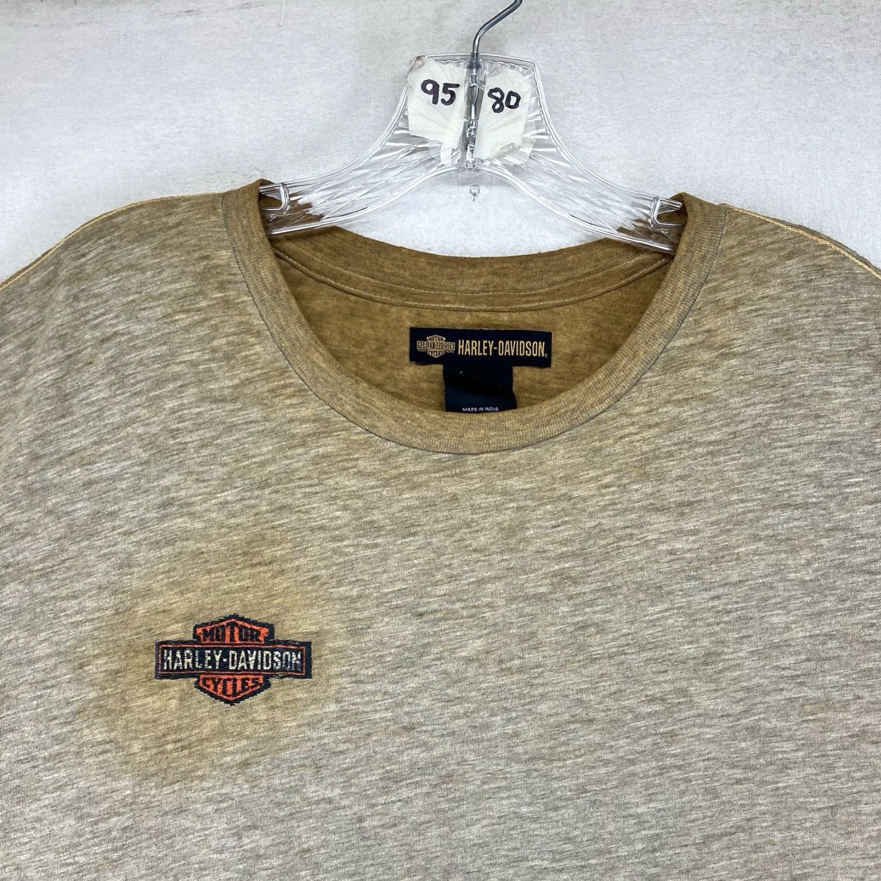 Harley Davidson VINTAGE Harley-Davidson T Shirt Mens 2XL Beige Short Sleeve Crew Neck Embroidered Logo Geometric Breathable Lightweight Retro Rustic Look Size US XXL / EU 58 / 5 - 6 Thumbnail