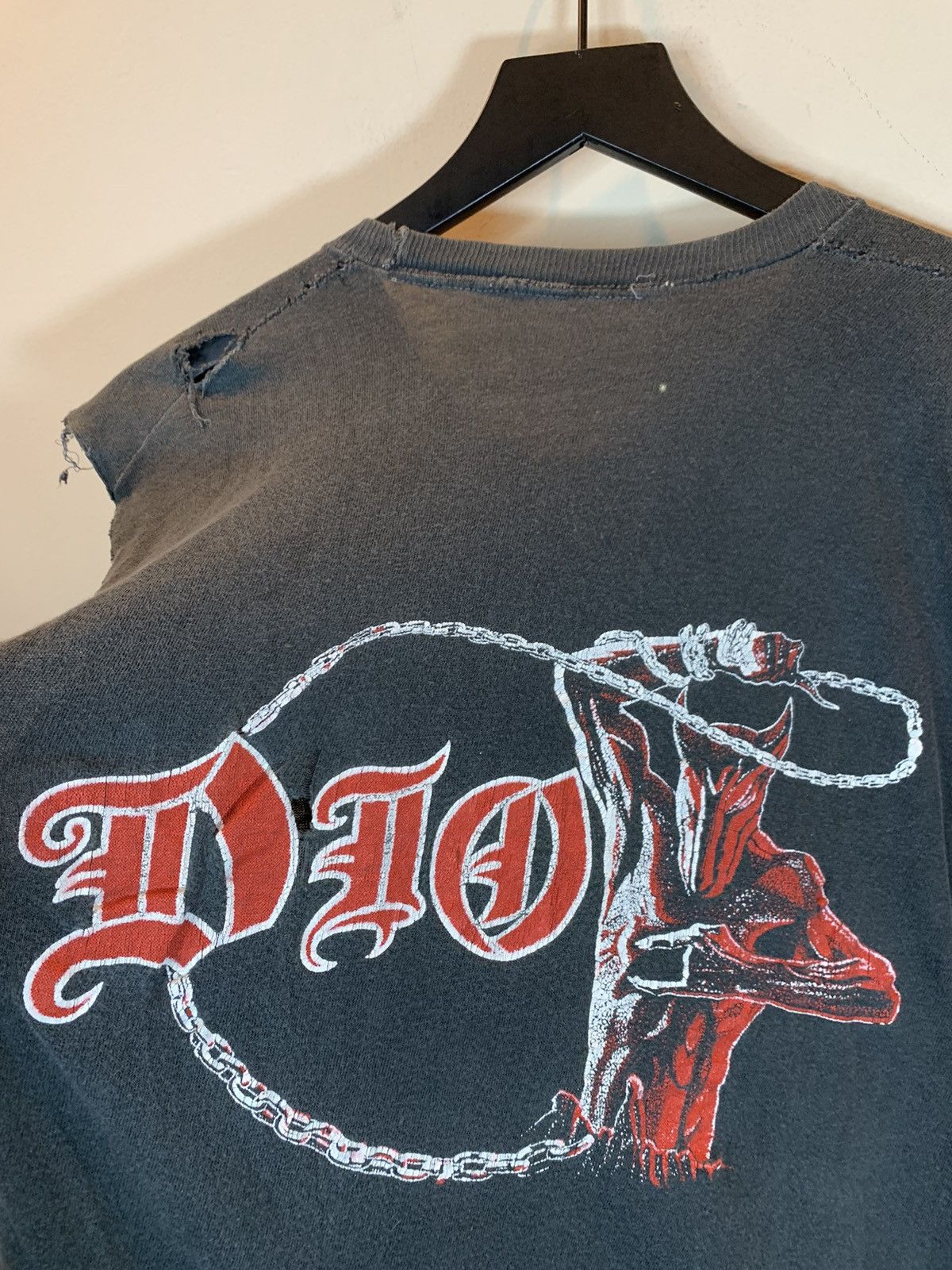 Band Tees × Vintage RARE Vintage 80’s Dio In Concert Art Single Stitch Cut Shirt Size US L / EU 52-54 / 3 - 4 Thumbnail