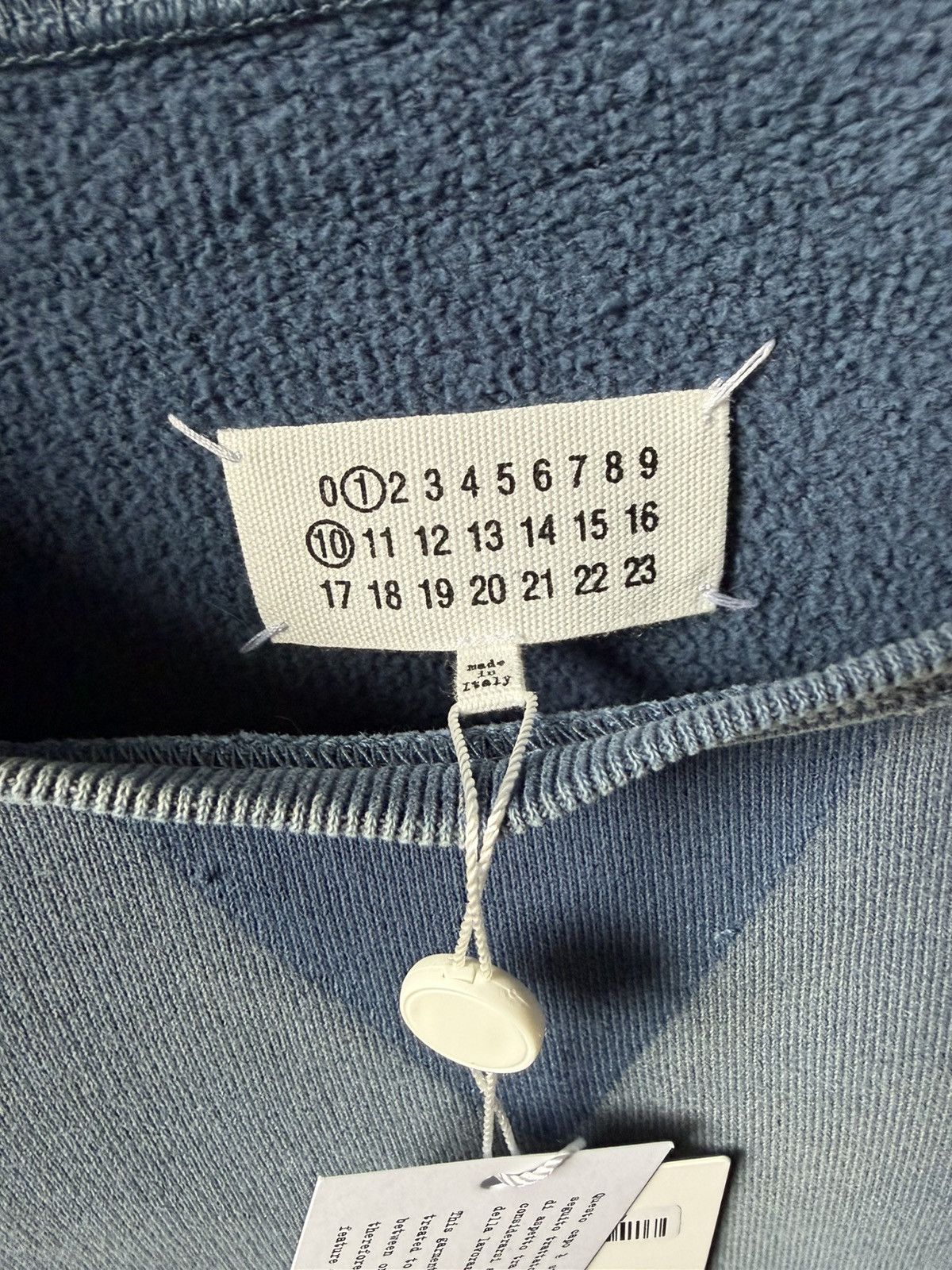 Maison Margiela $1.2k worn-look organic-cotton sweatshirt, M,oversized),IT Size US M / EU 48-50 / 2 - 20 Thumbnail