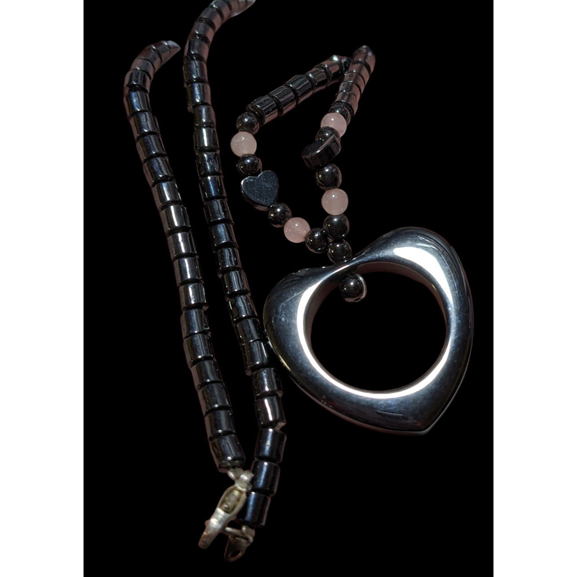 Other Coquette Open Heart Hematite Pink Quartz Necklace Size ONE SIZE - 2 Thumbnail