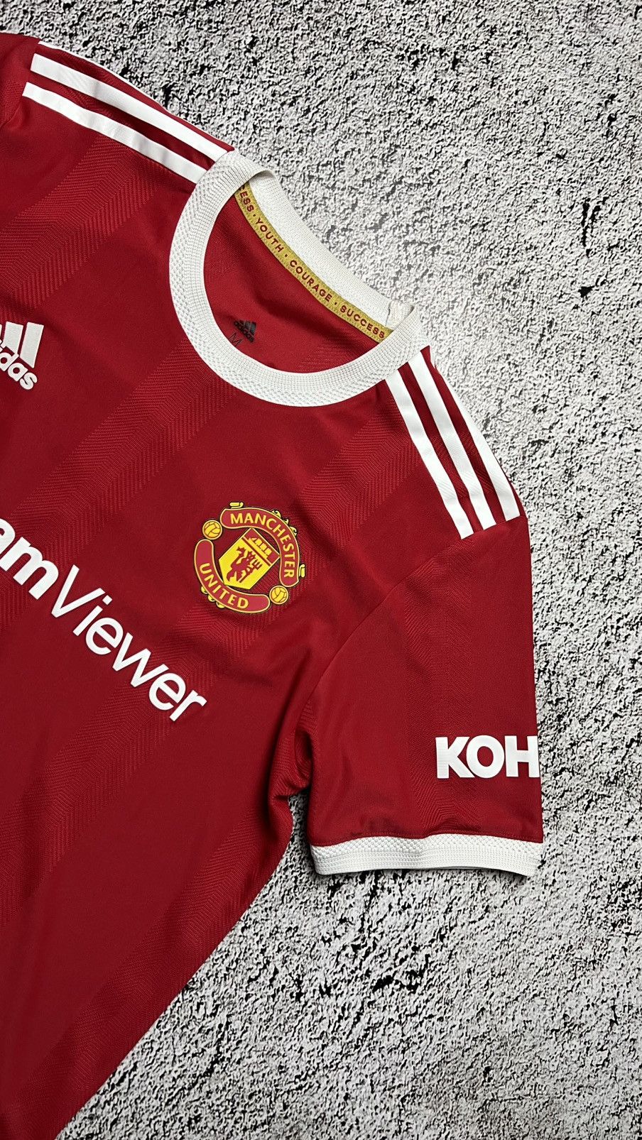Adidas 2021 Cristiano Ronaldo Manchester united adidas jersey Size US M / EU 48-50 / 2 - 3 Thumbnail